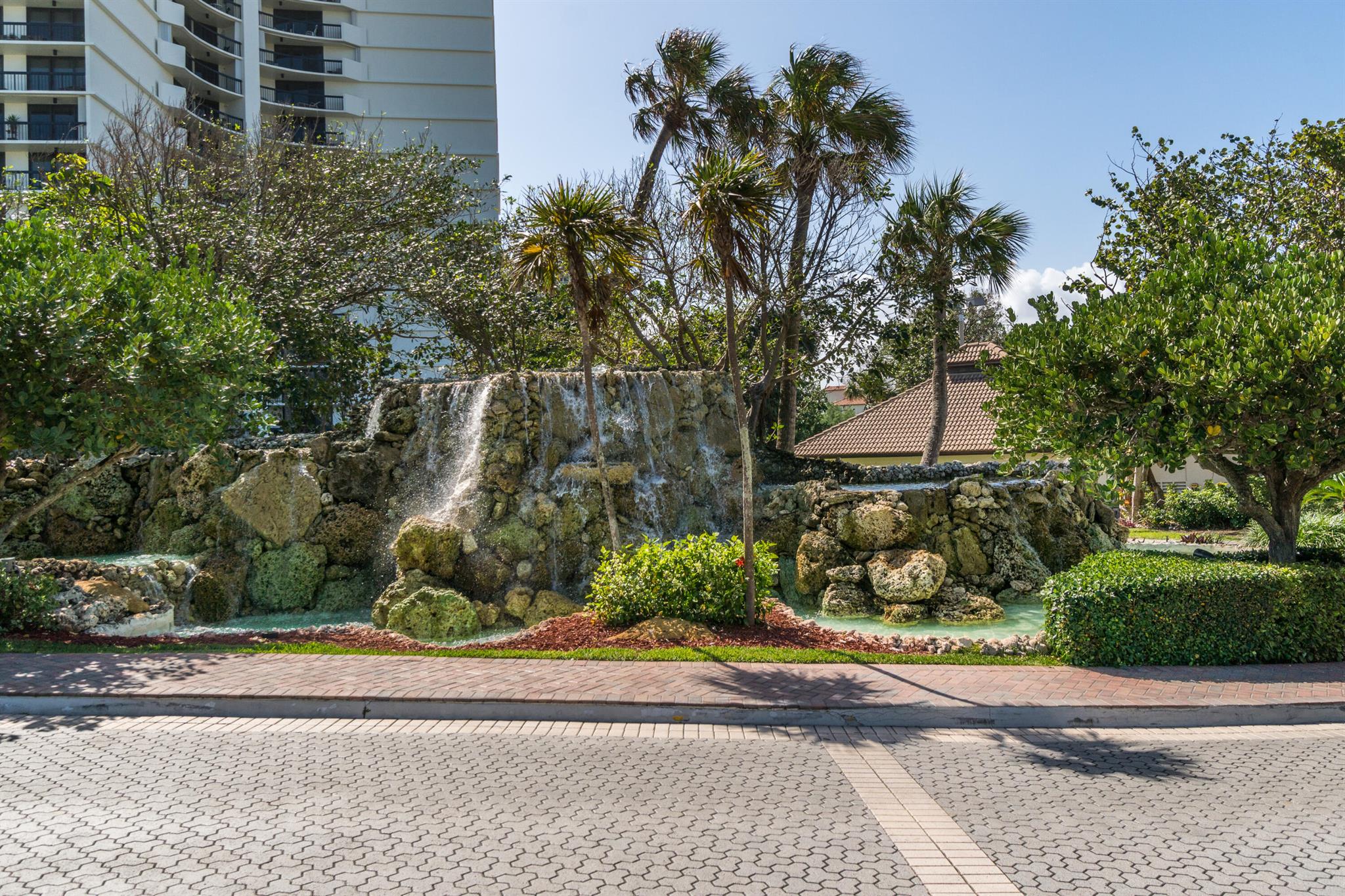 4740 S Ocean Boulevard S 501