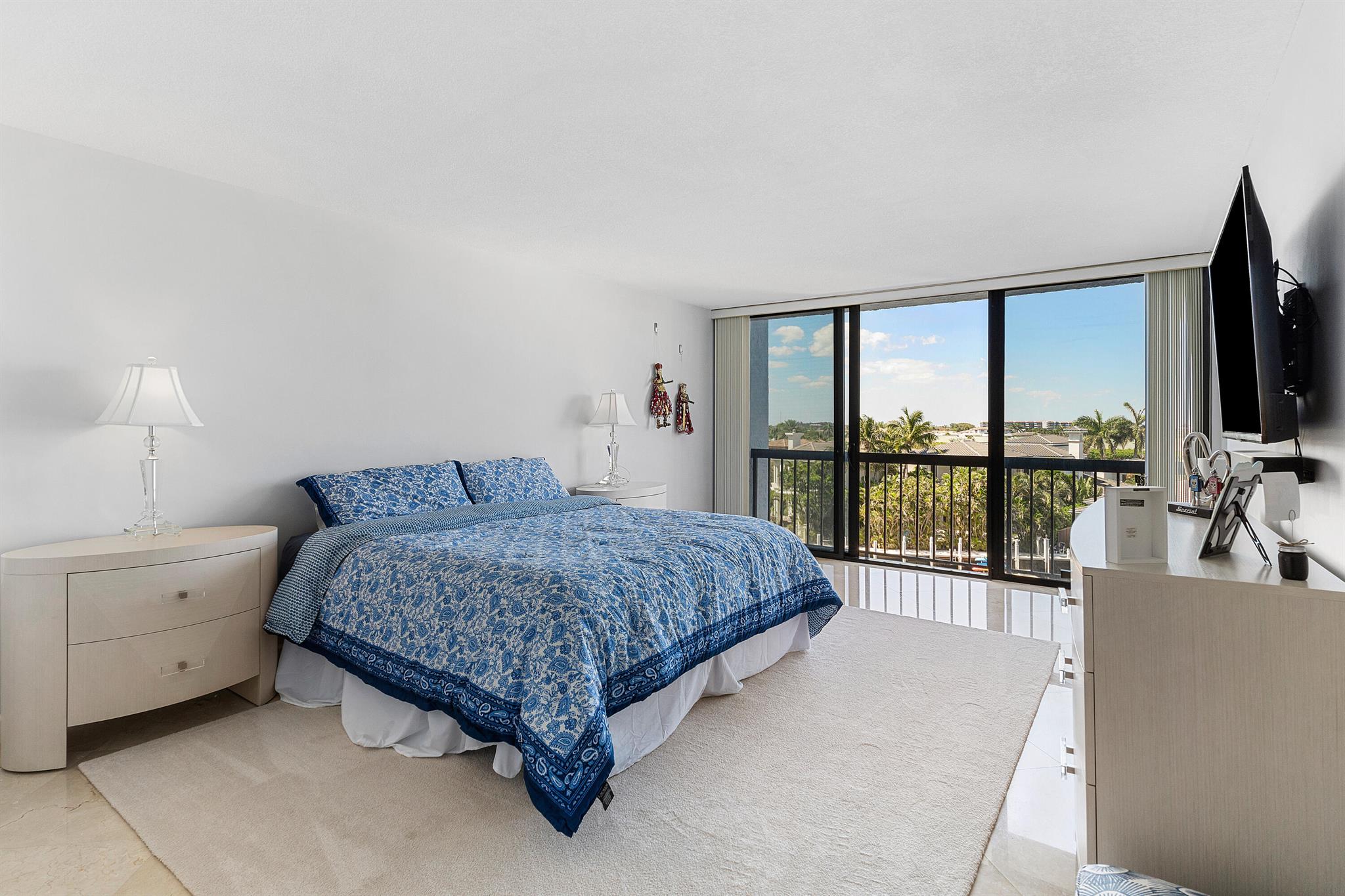 4740 S Ocean Boulevard S 501