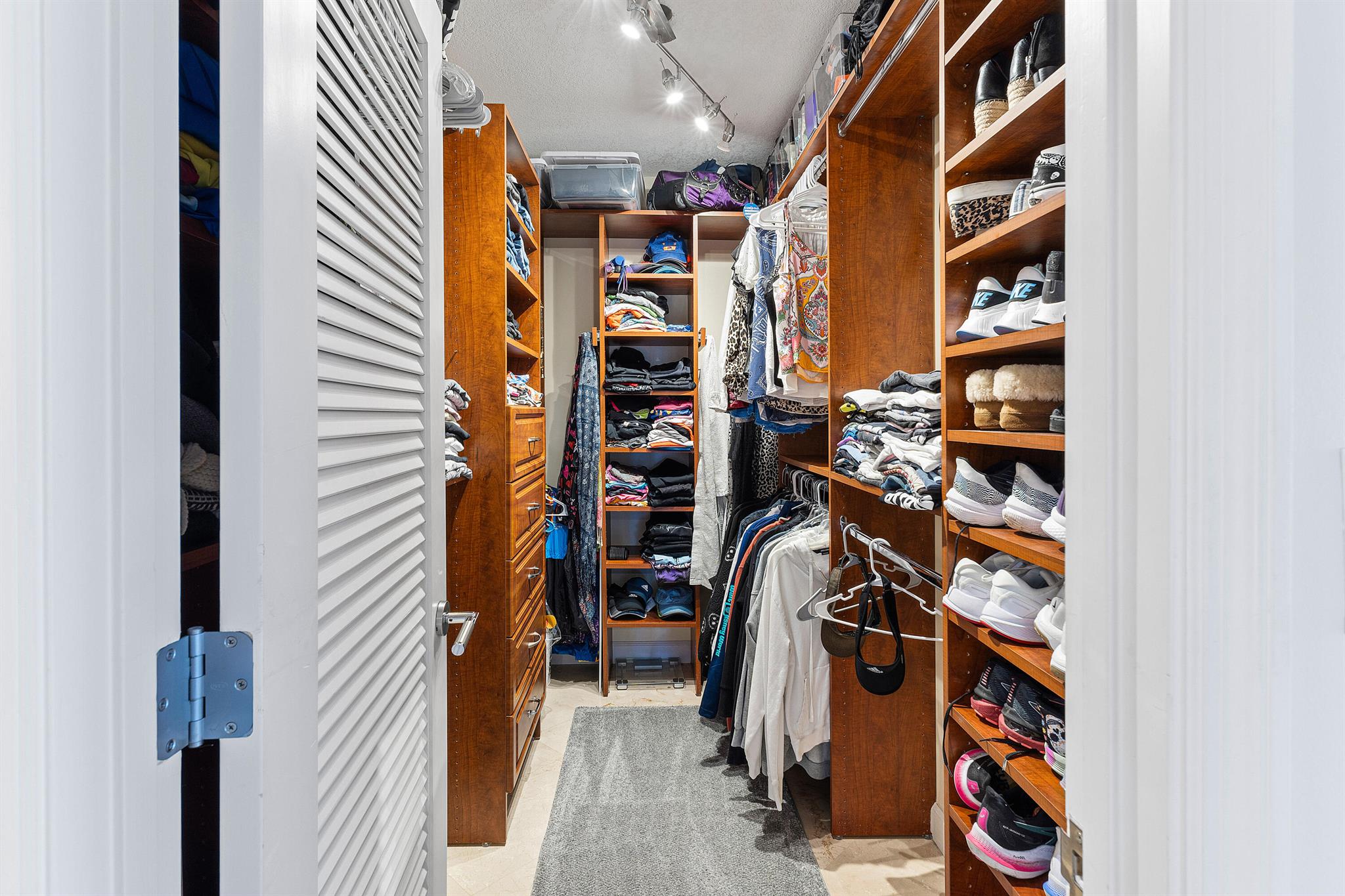 4740 S Ocean Boulevard S 501