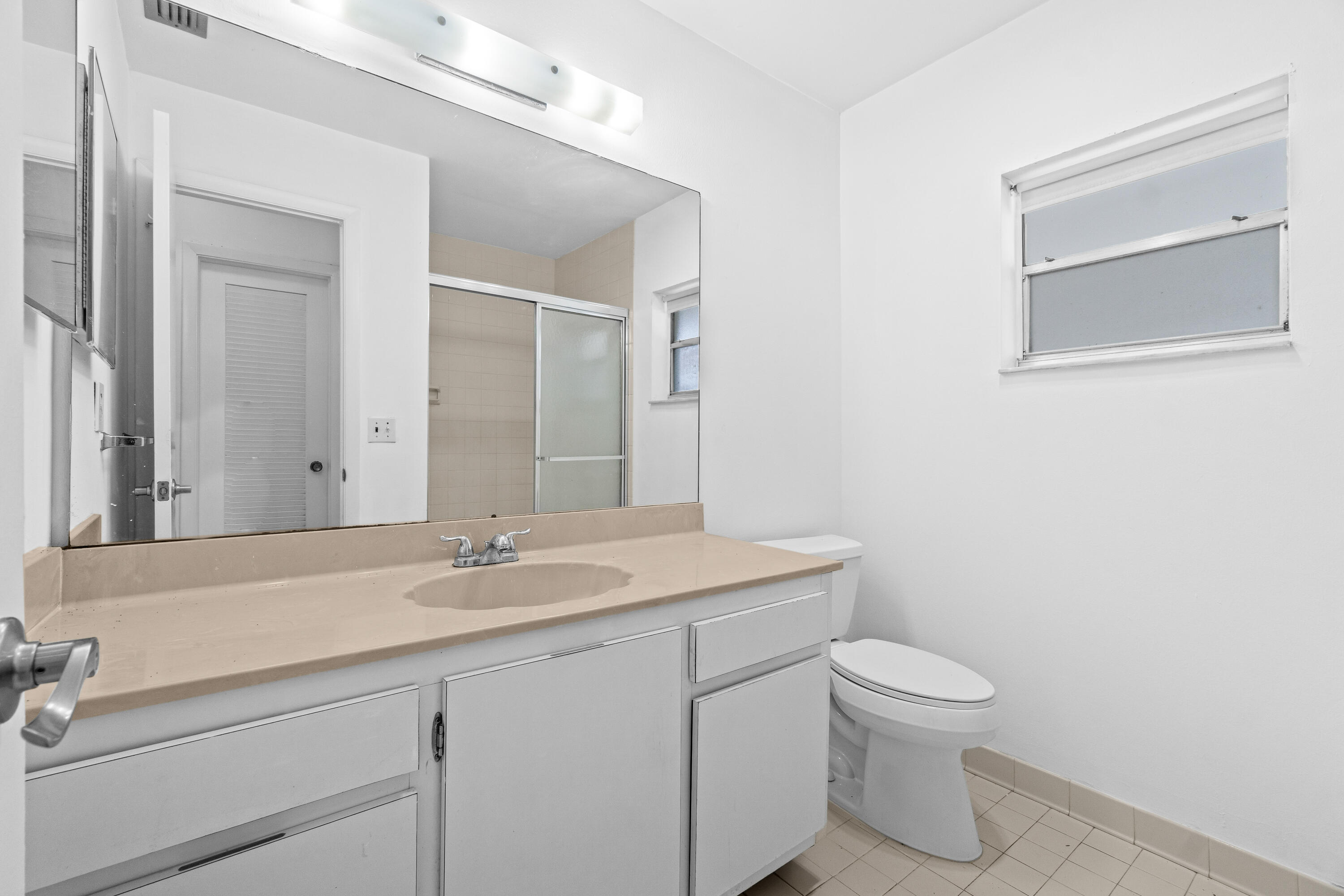 13648 Coconut Palm Court B