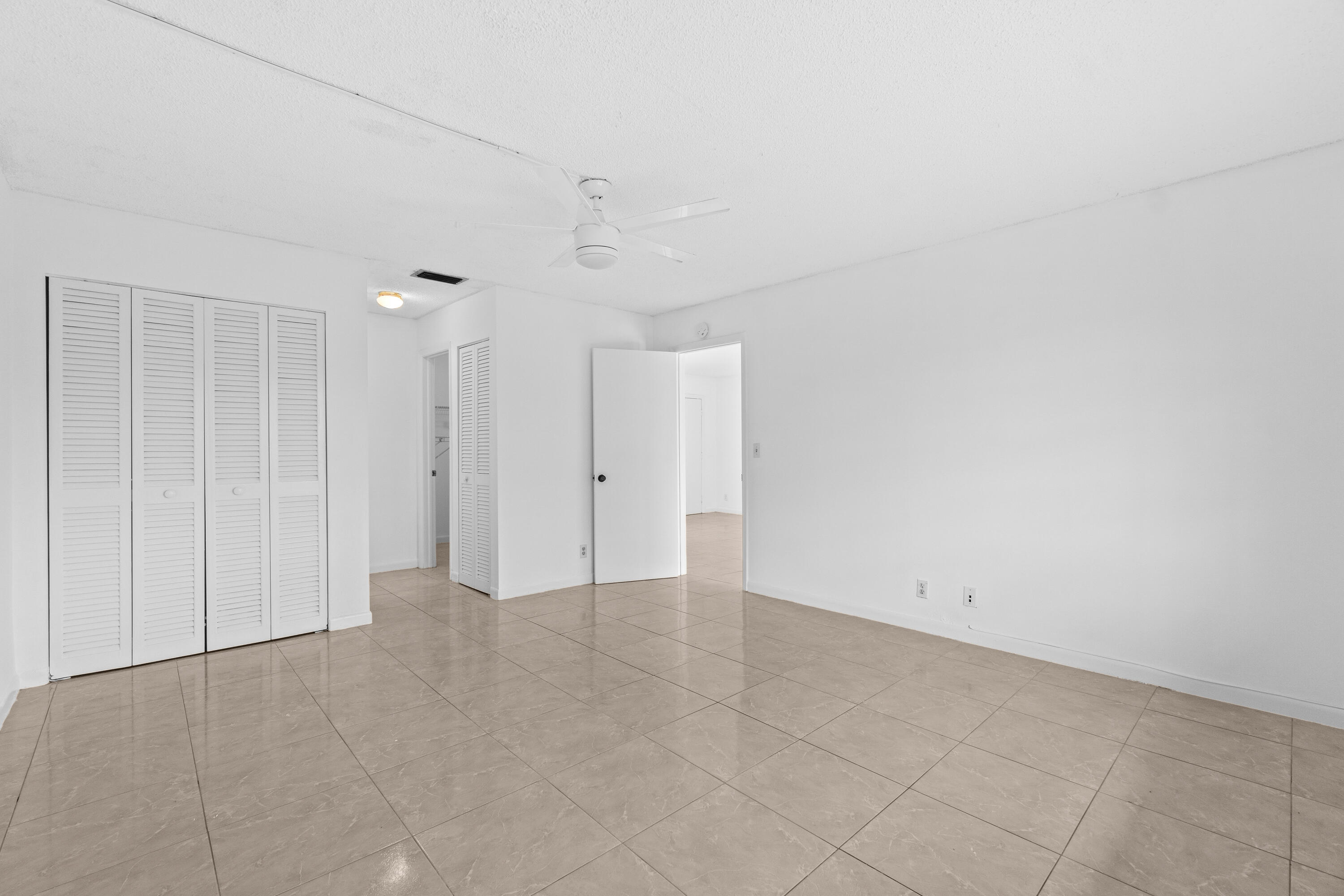 13648 Coconut Palm Court B