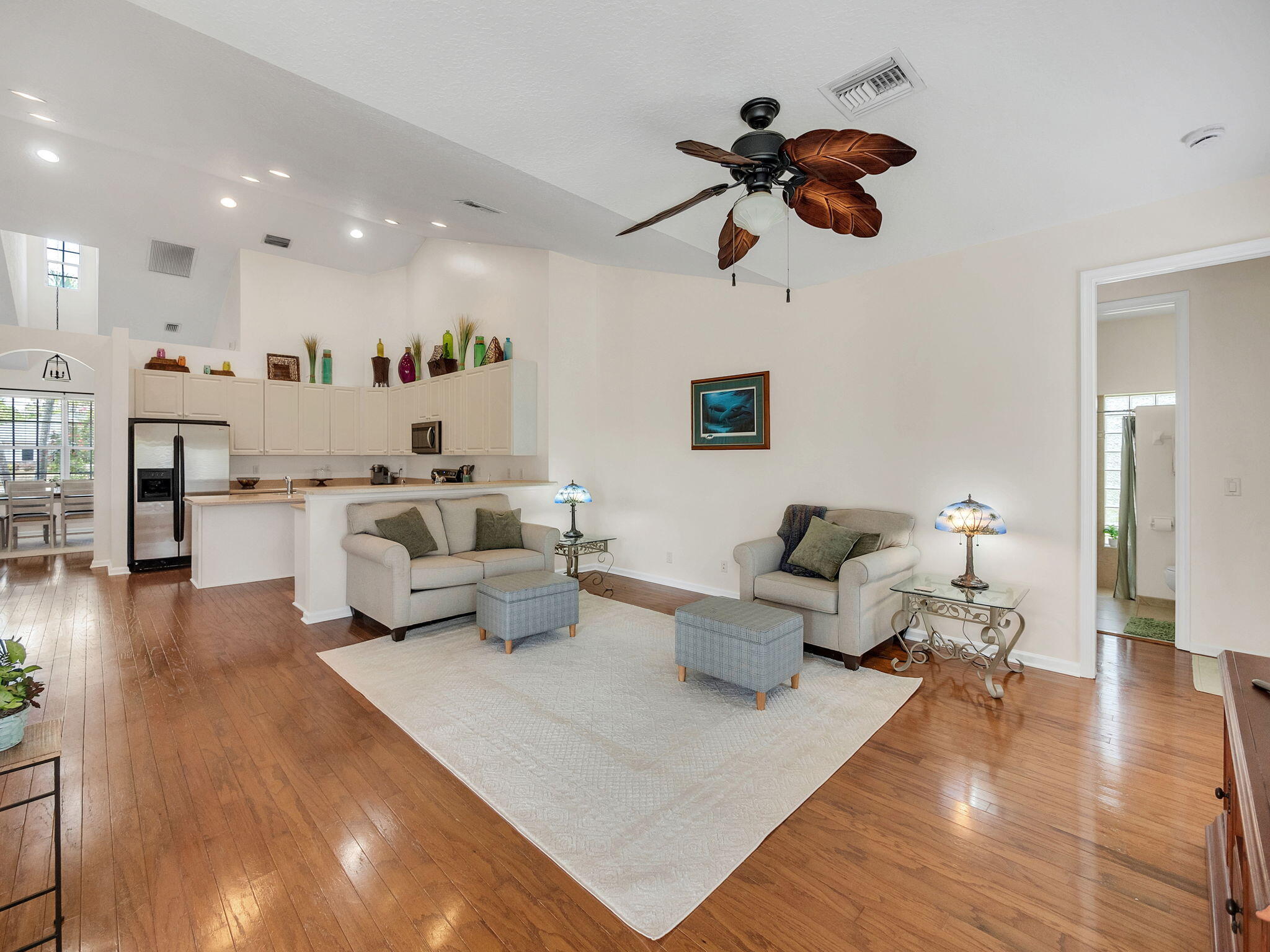 8465 Mandarin Boulevard