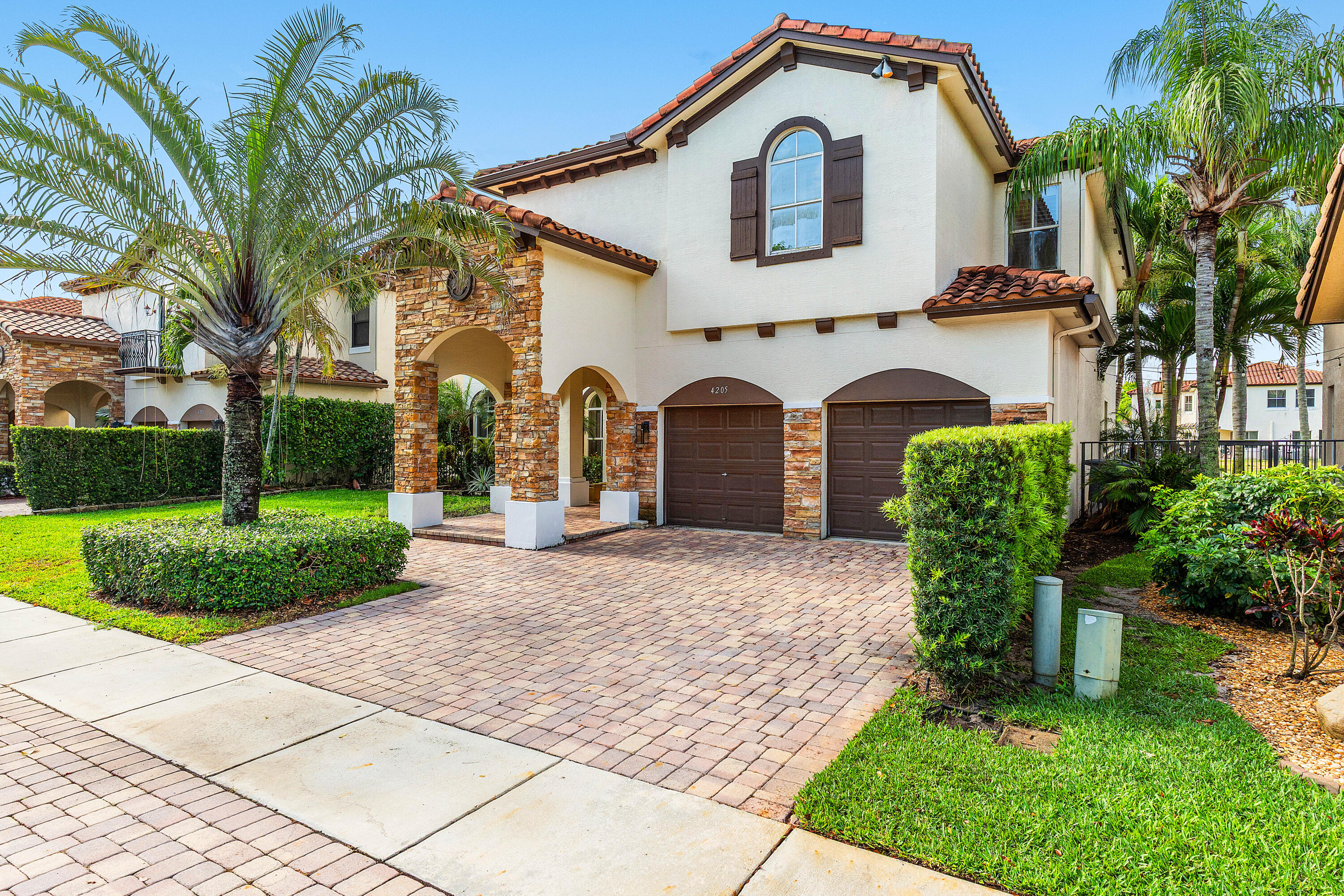 4205 Artesa Drive