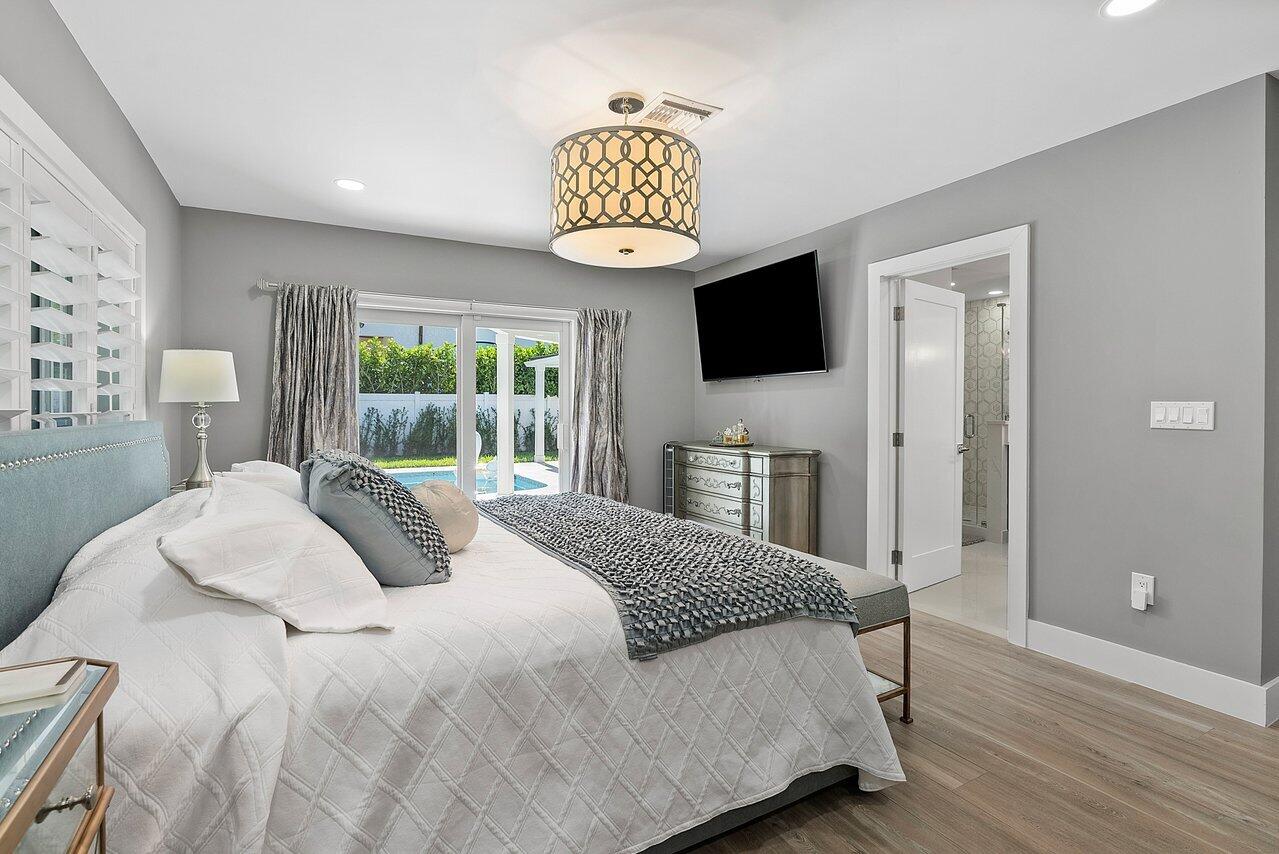 867 Malaga Drive