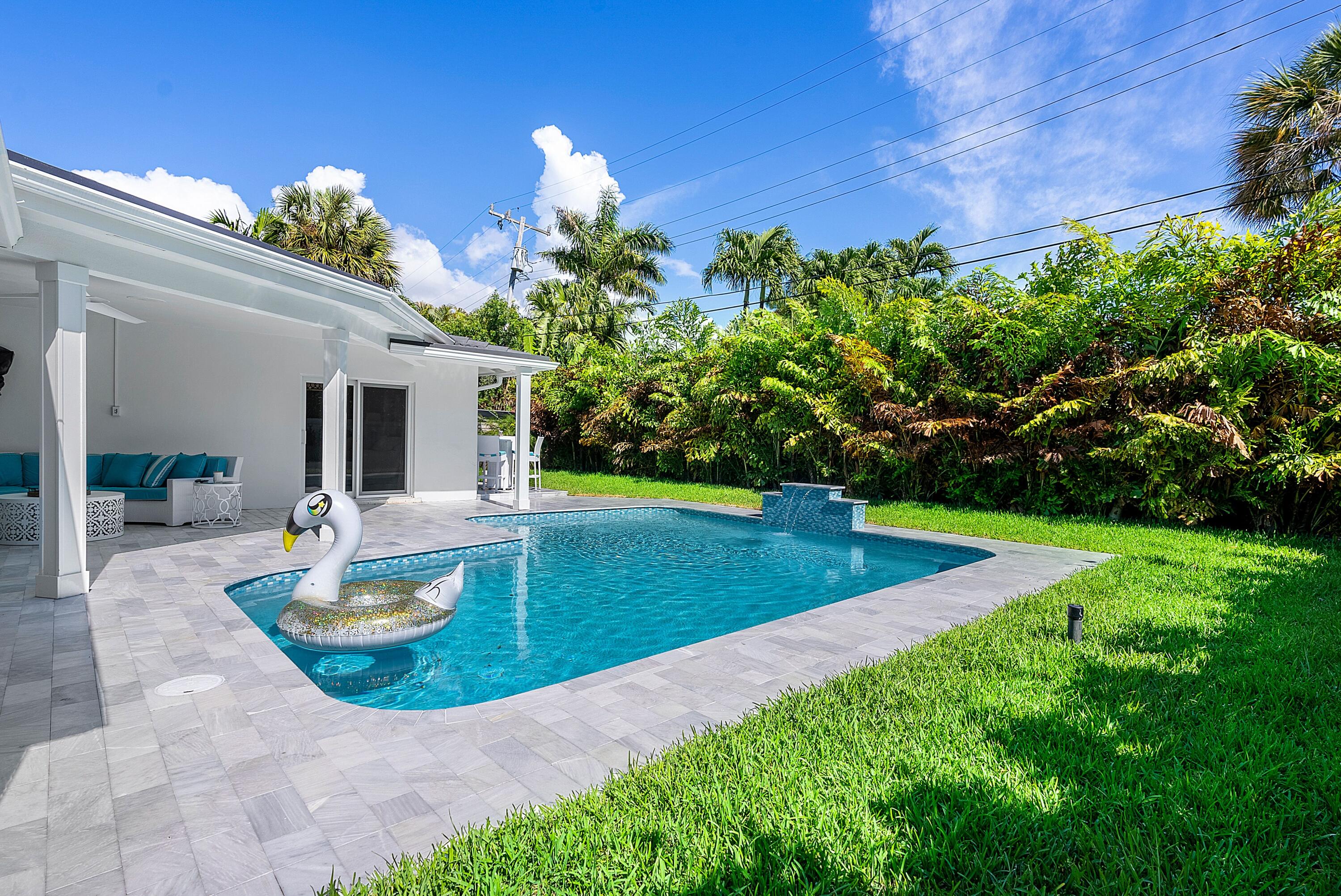 867 Malaga Drive