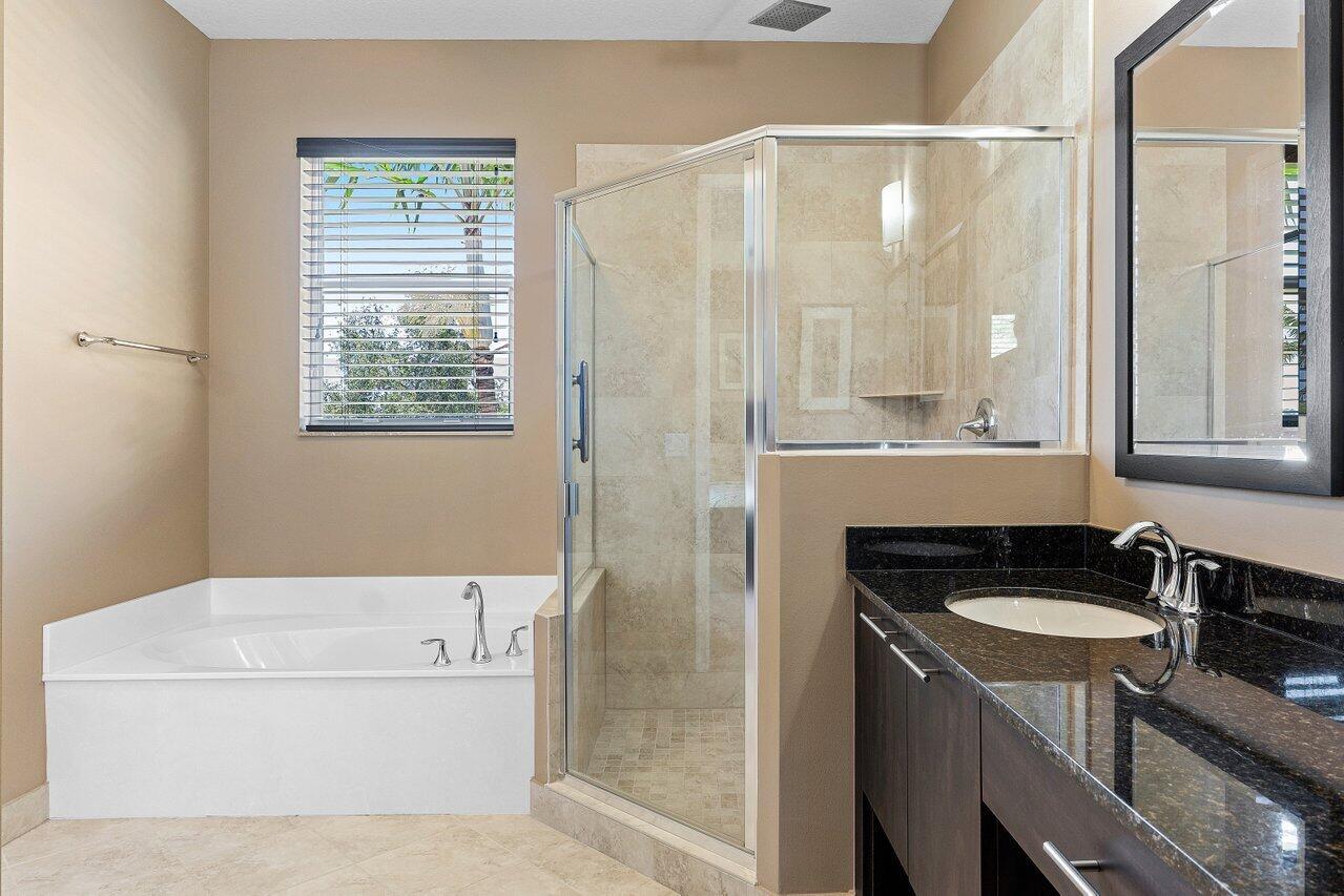 1534 NW 48th Lane