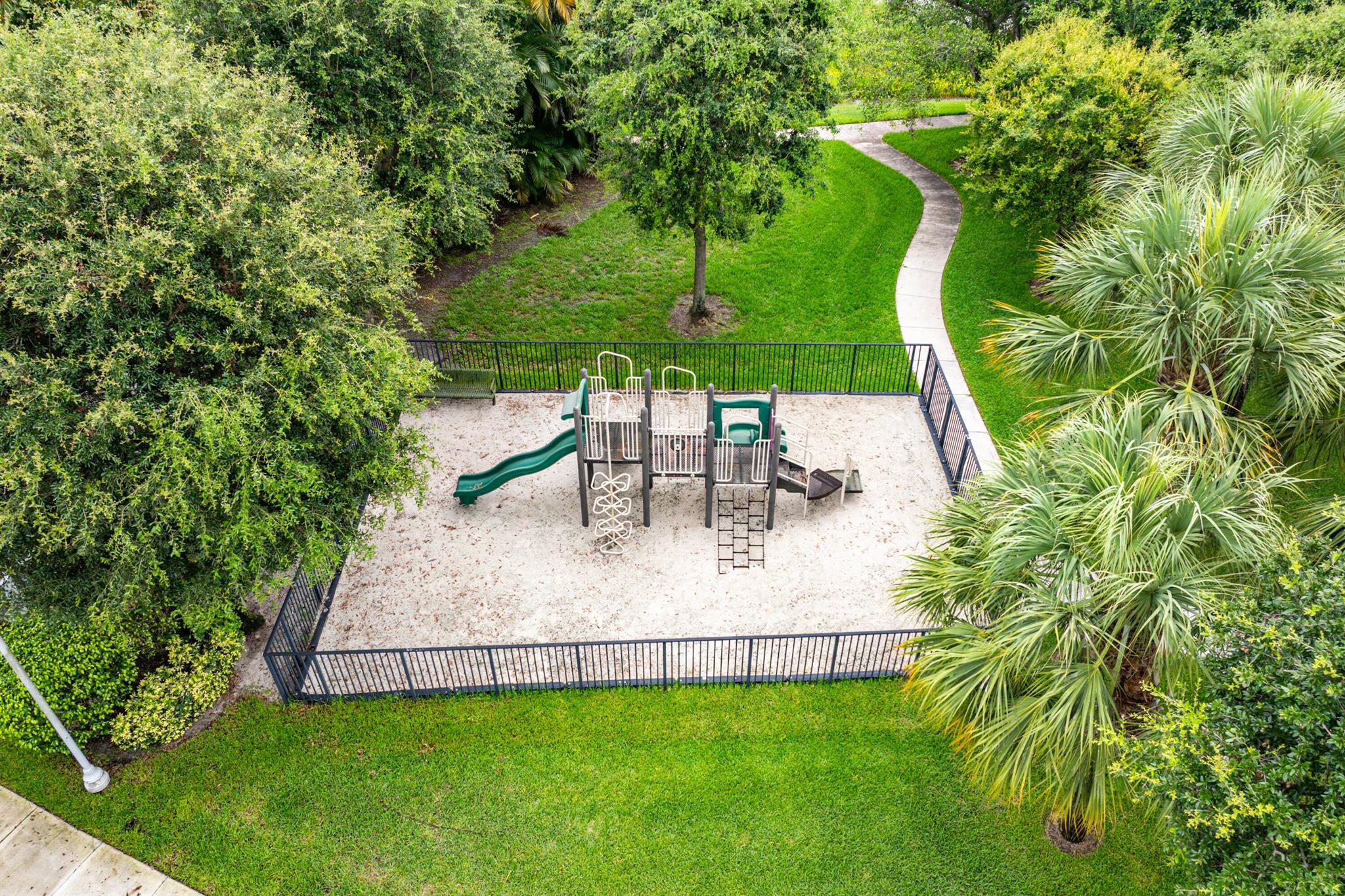 22173 Majestic Woods Way