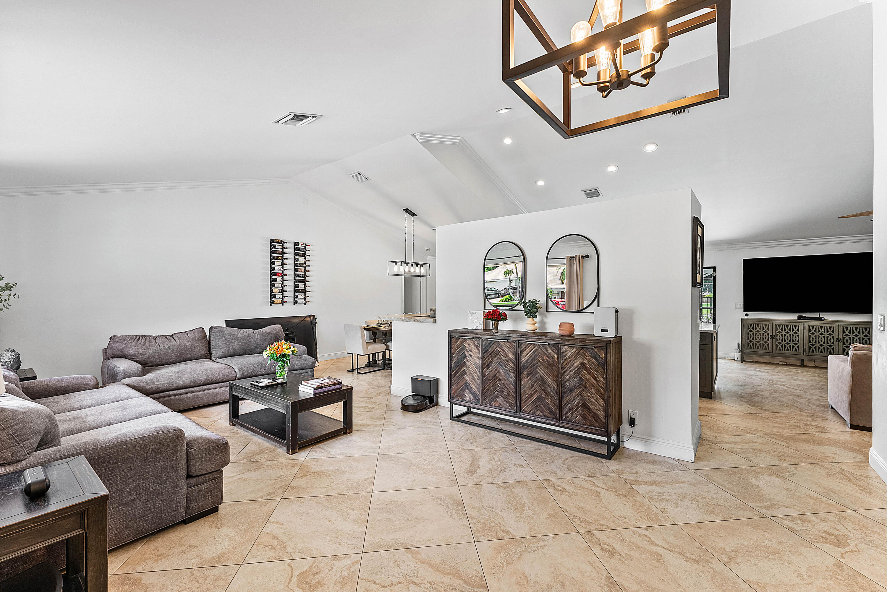 9847 Sun Pointe Drive