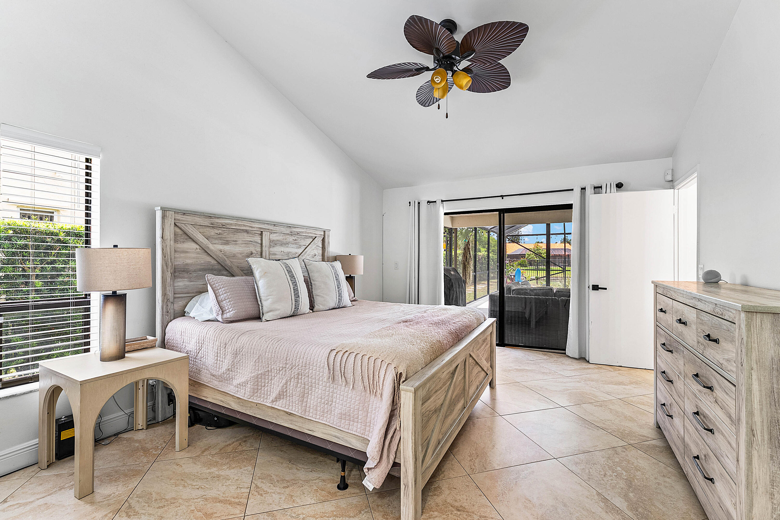 9847 Sun Pointe Drive