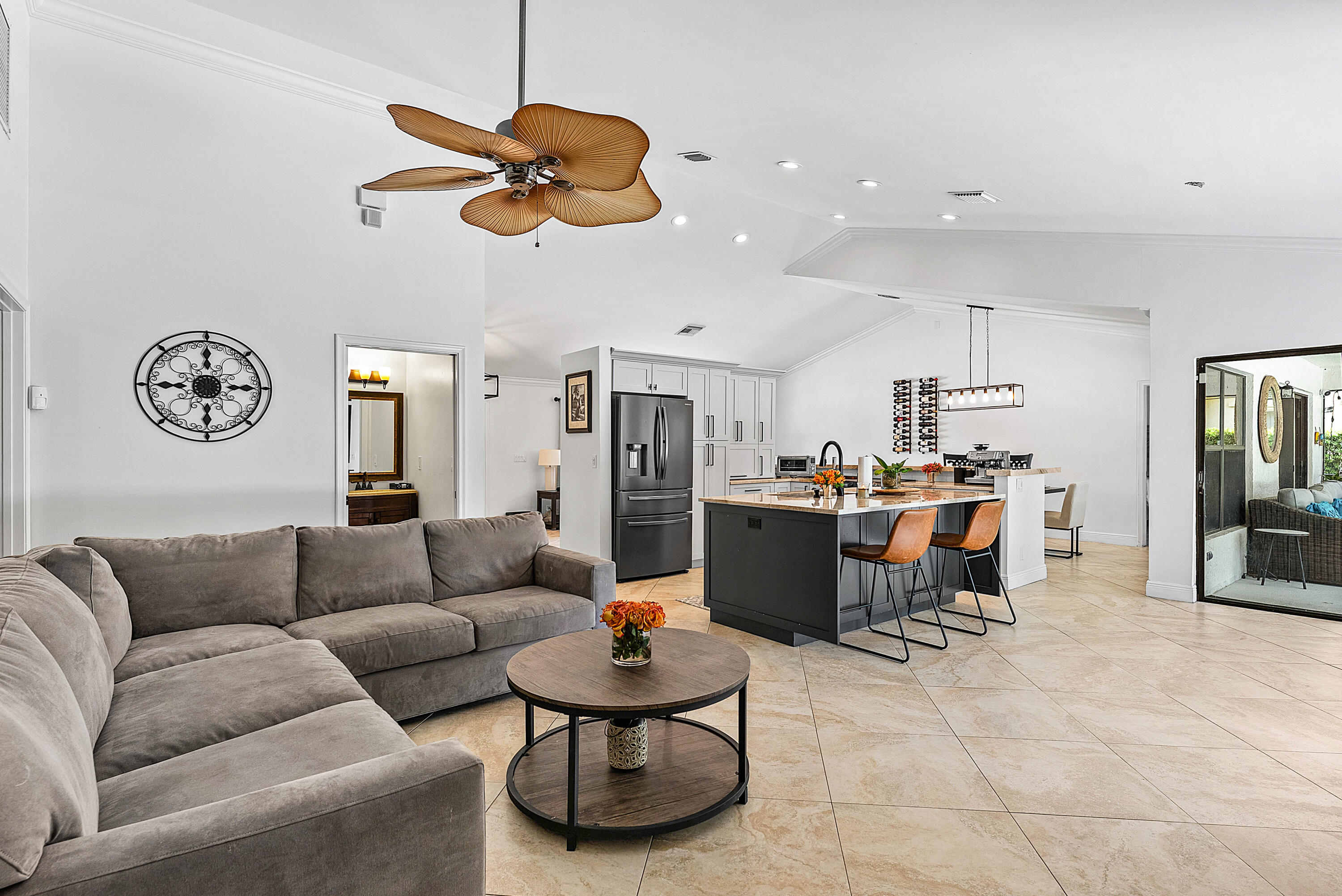 9847 Sun Pointe Drive