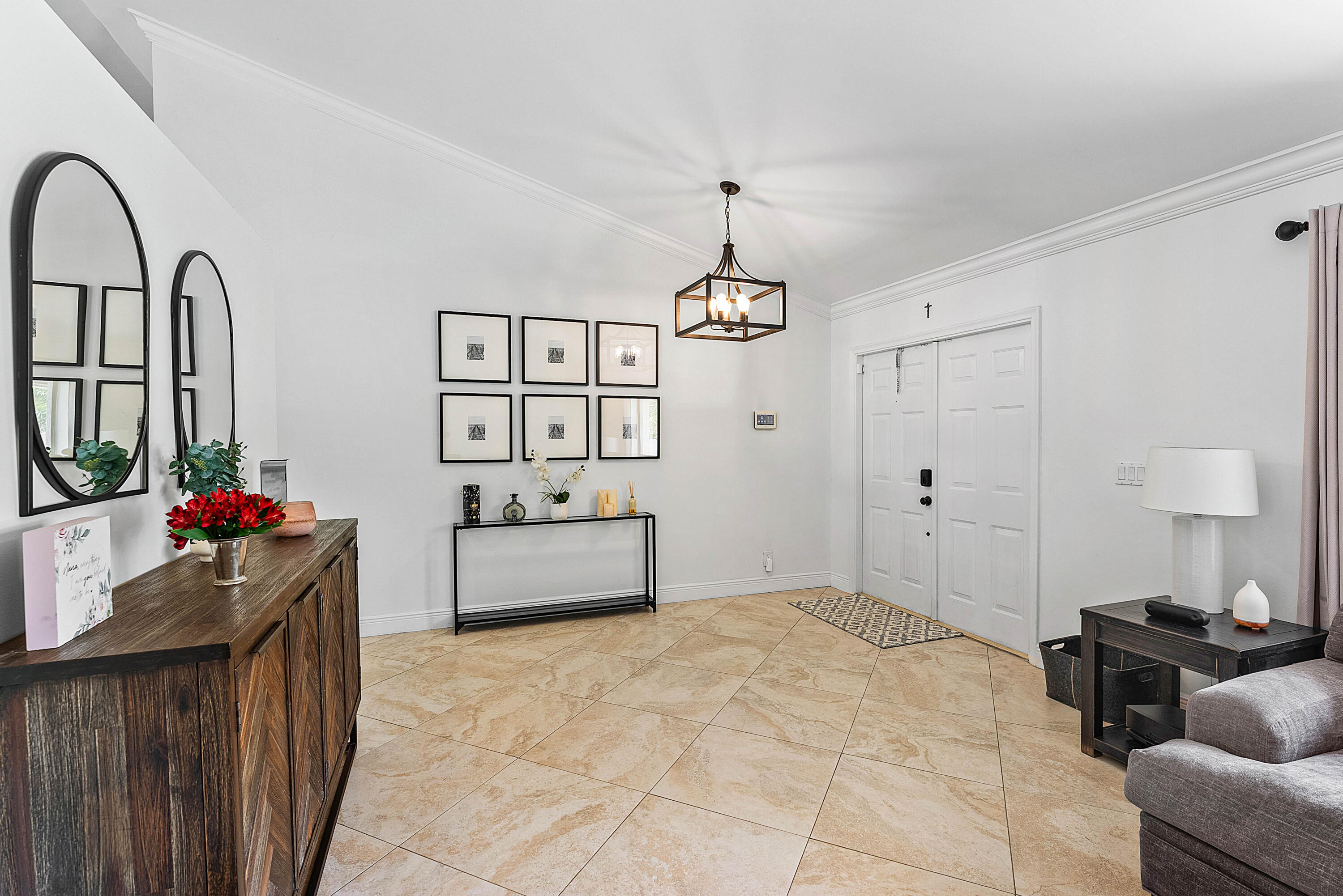 9847 Sun Pointe Drive