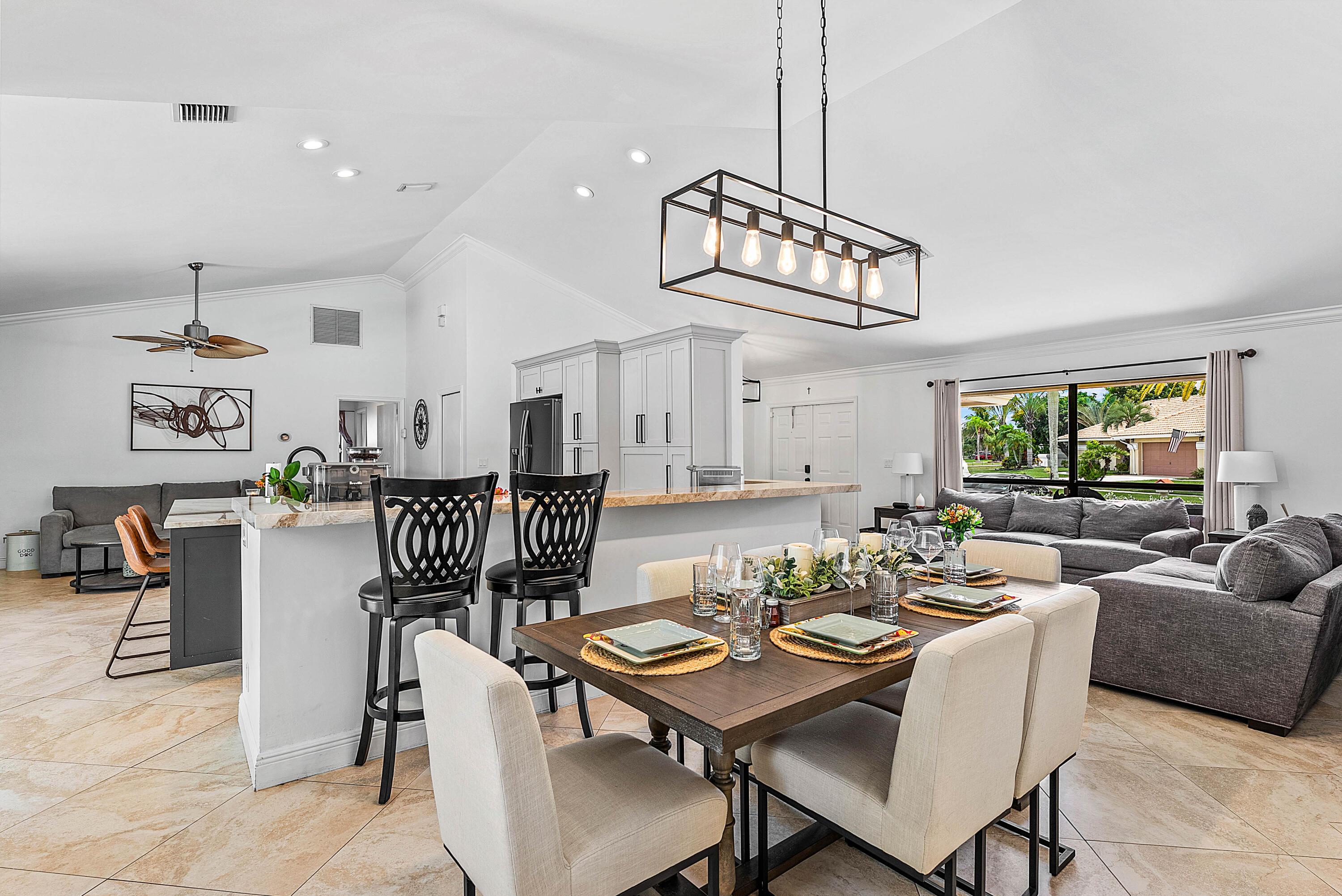 9847 Sun Pointe Drive