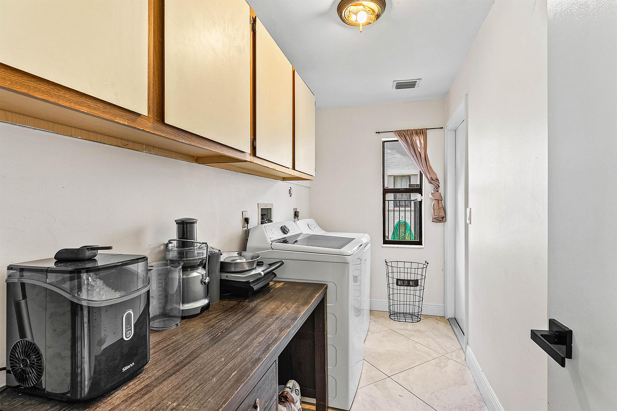 9847 Sun Pointe Drive