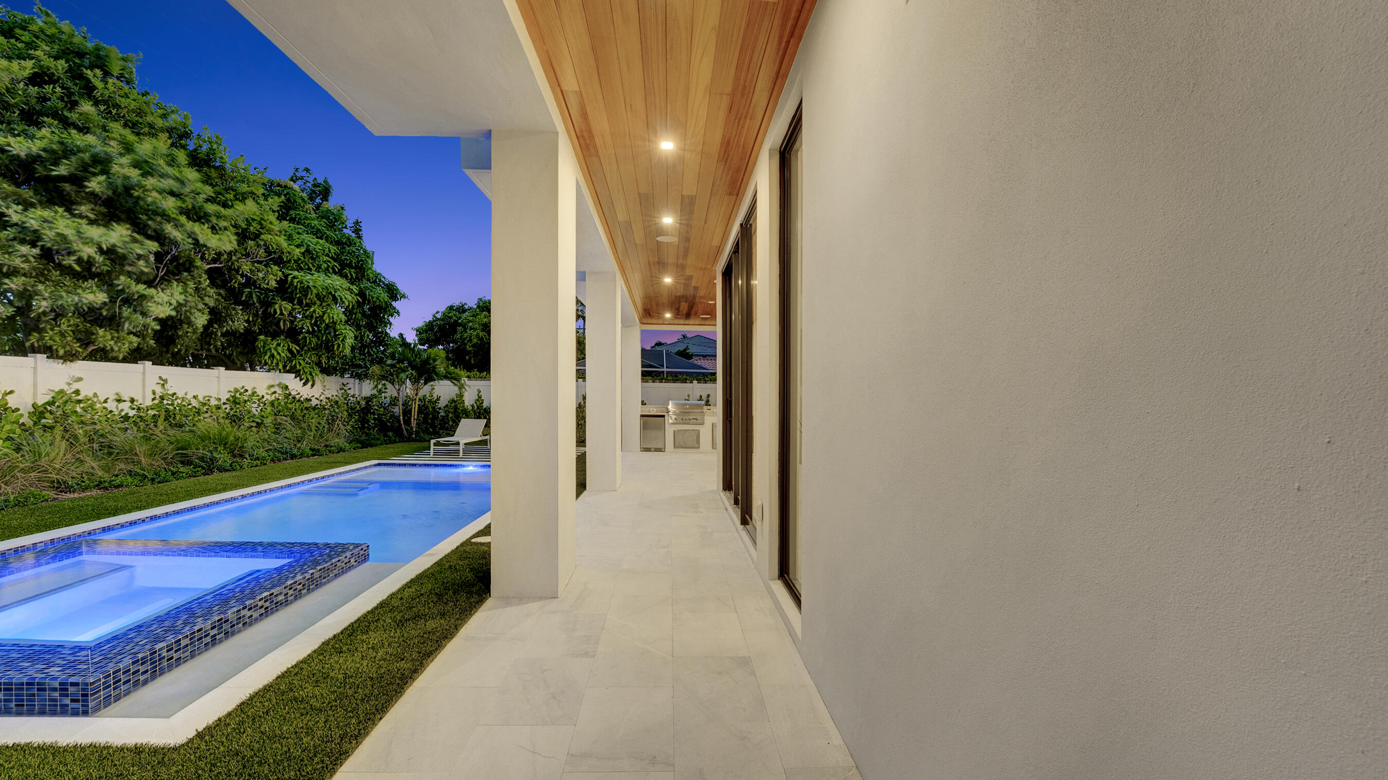 812 Malaga Drive