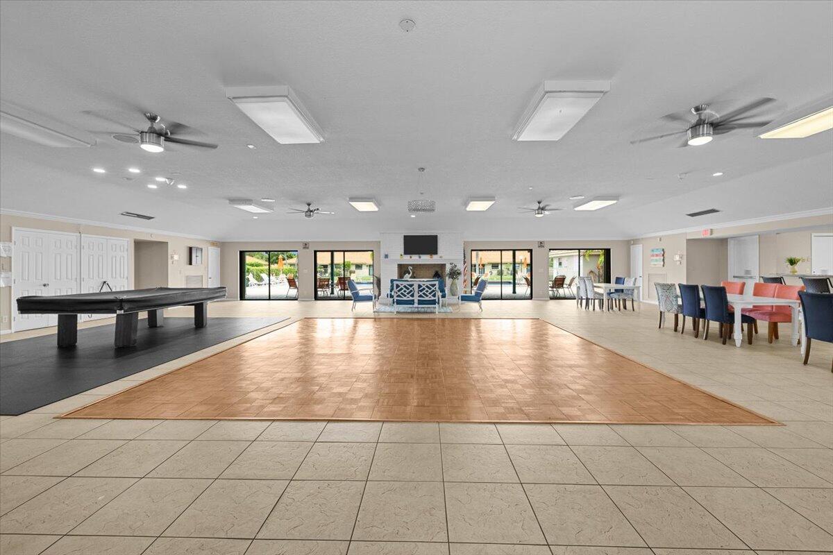 9845 Pineapple Tree Drive 108