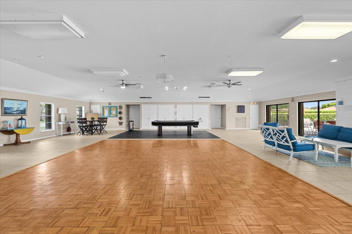 9845 Pineapple Tree Drive 108