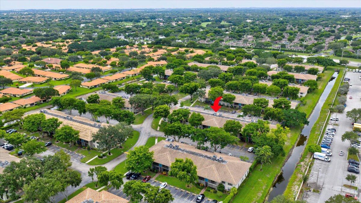 9845 Pineapple Tree Drive 108