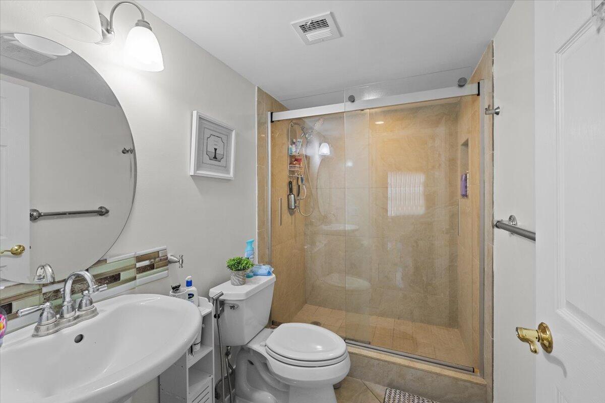 9845 Pineapple Tree Drive 108