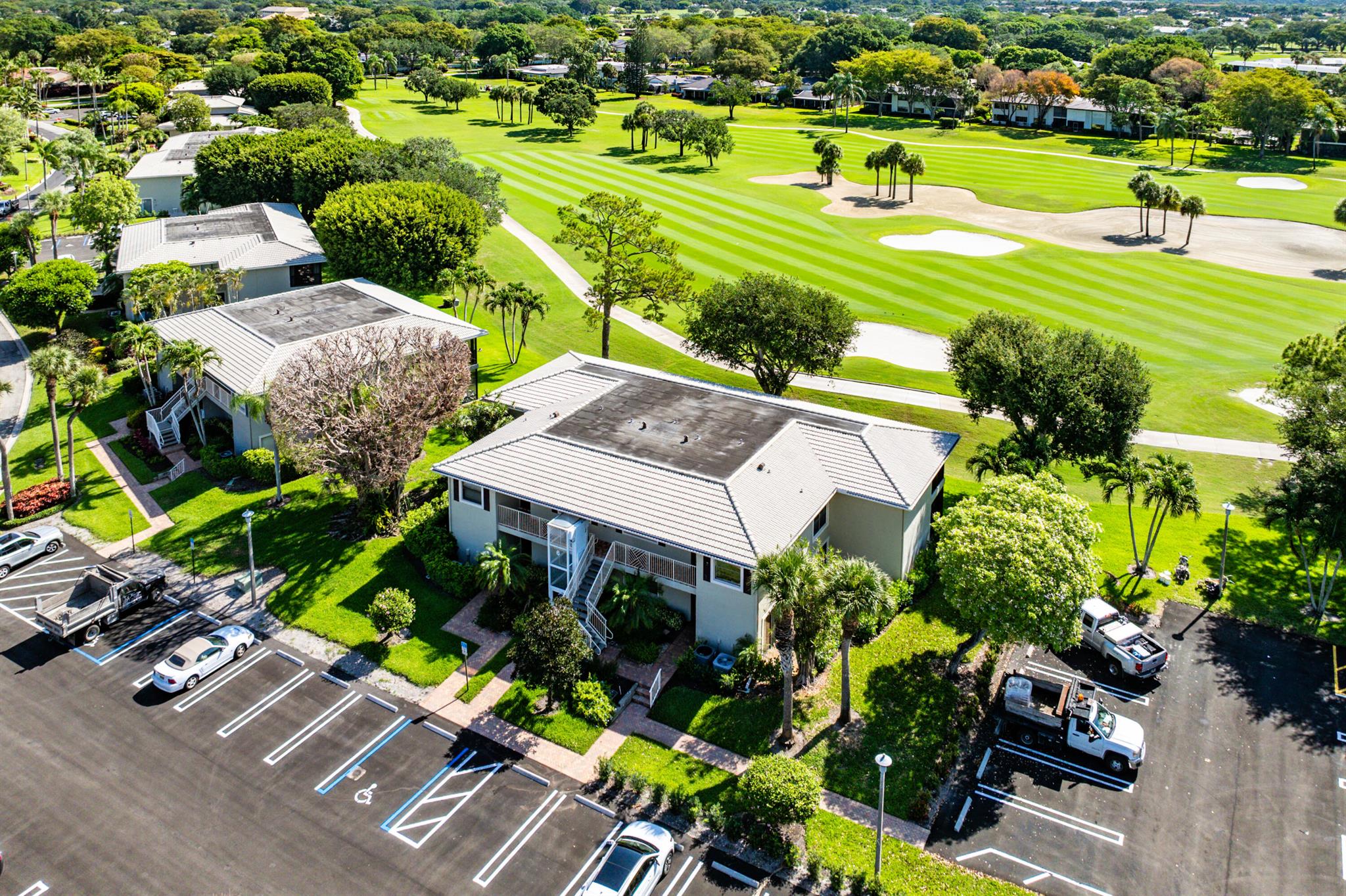 6 Stratford Drive E D