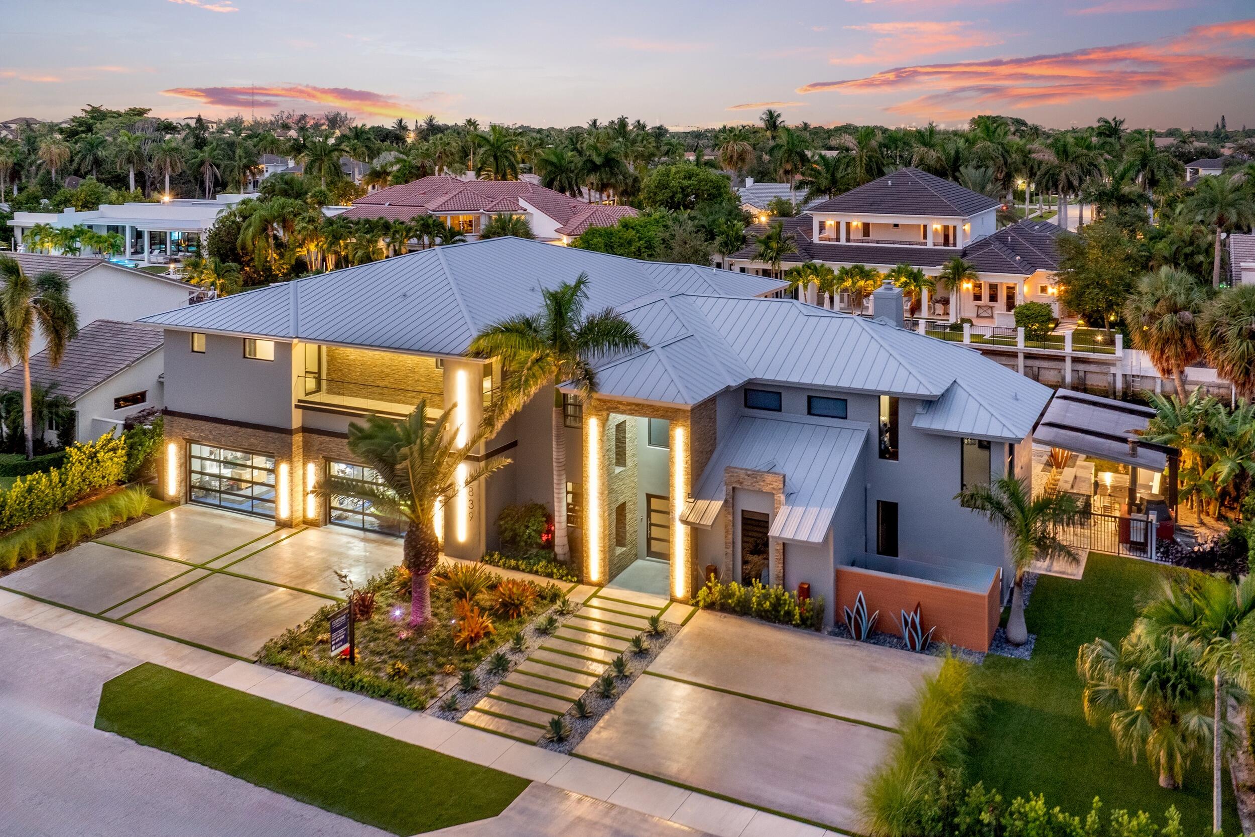 839 NE Bay Isle Drive