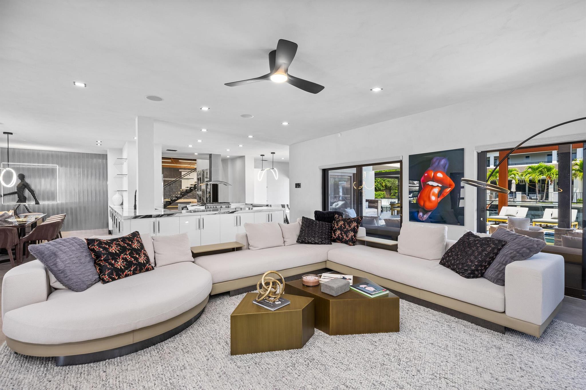 839 NE Bay Isle Drive