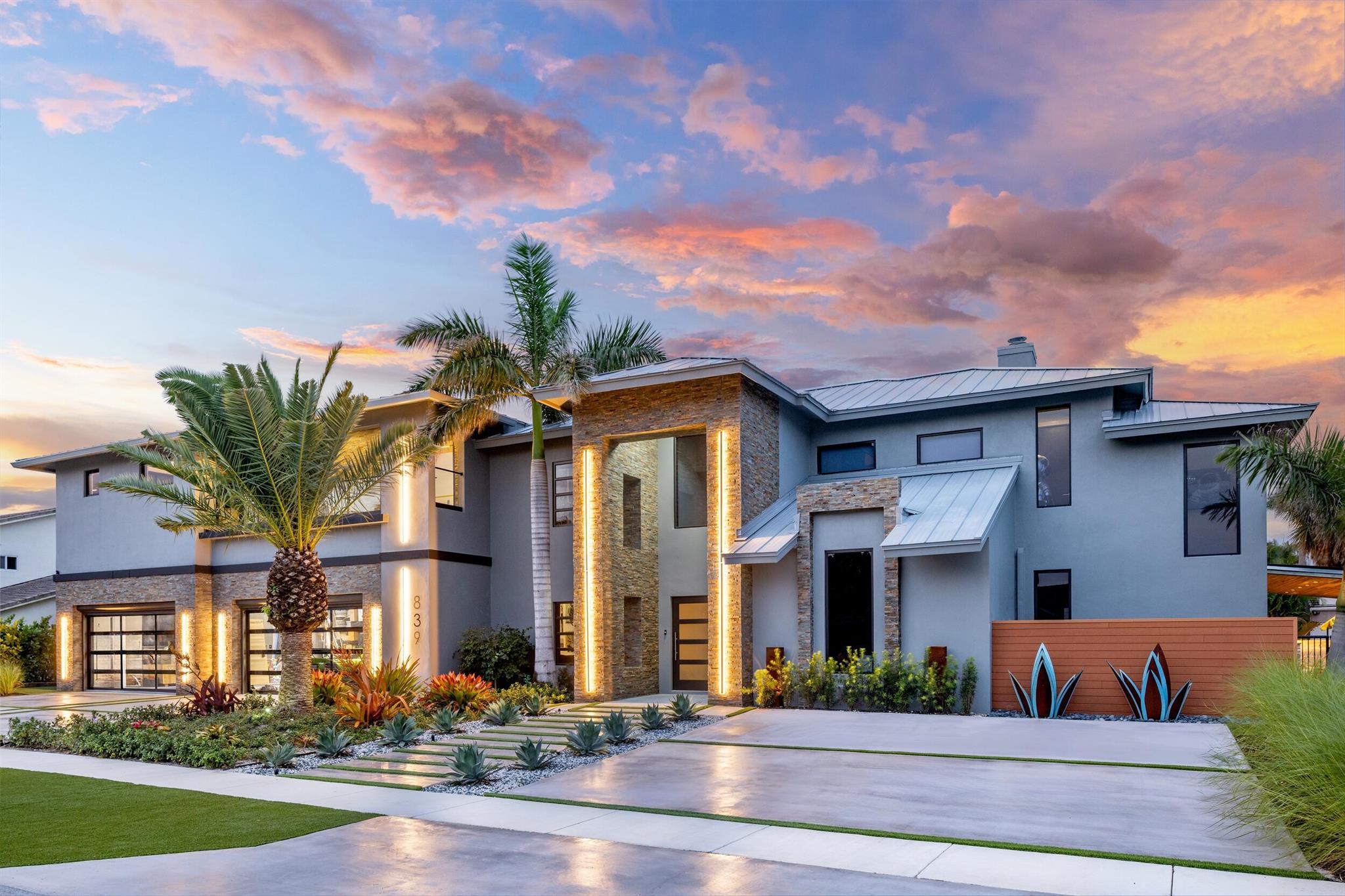 839 NE Bay Isle Drive