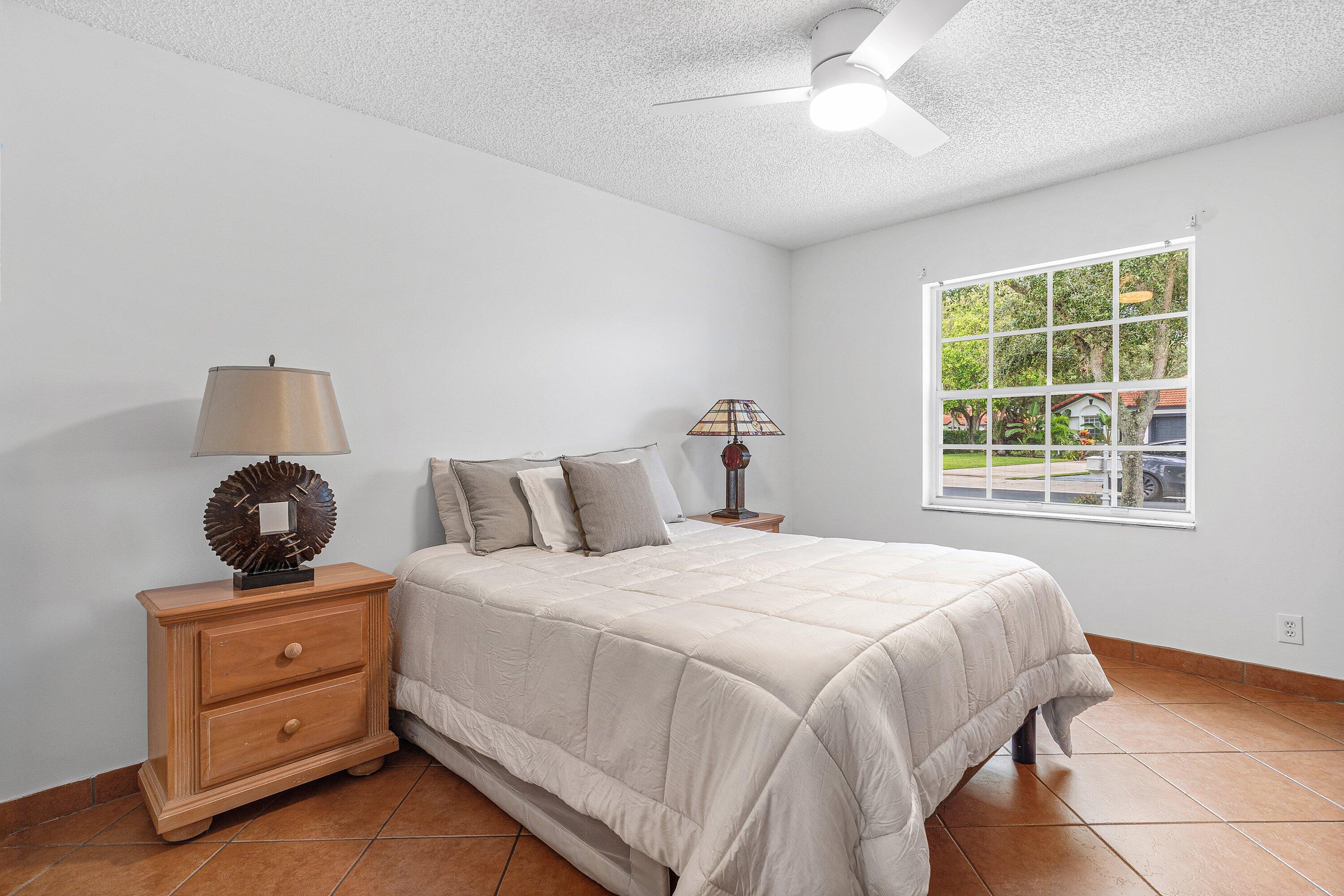 18470 Via Di Sorrento