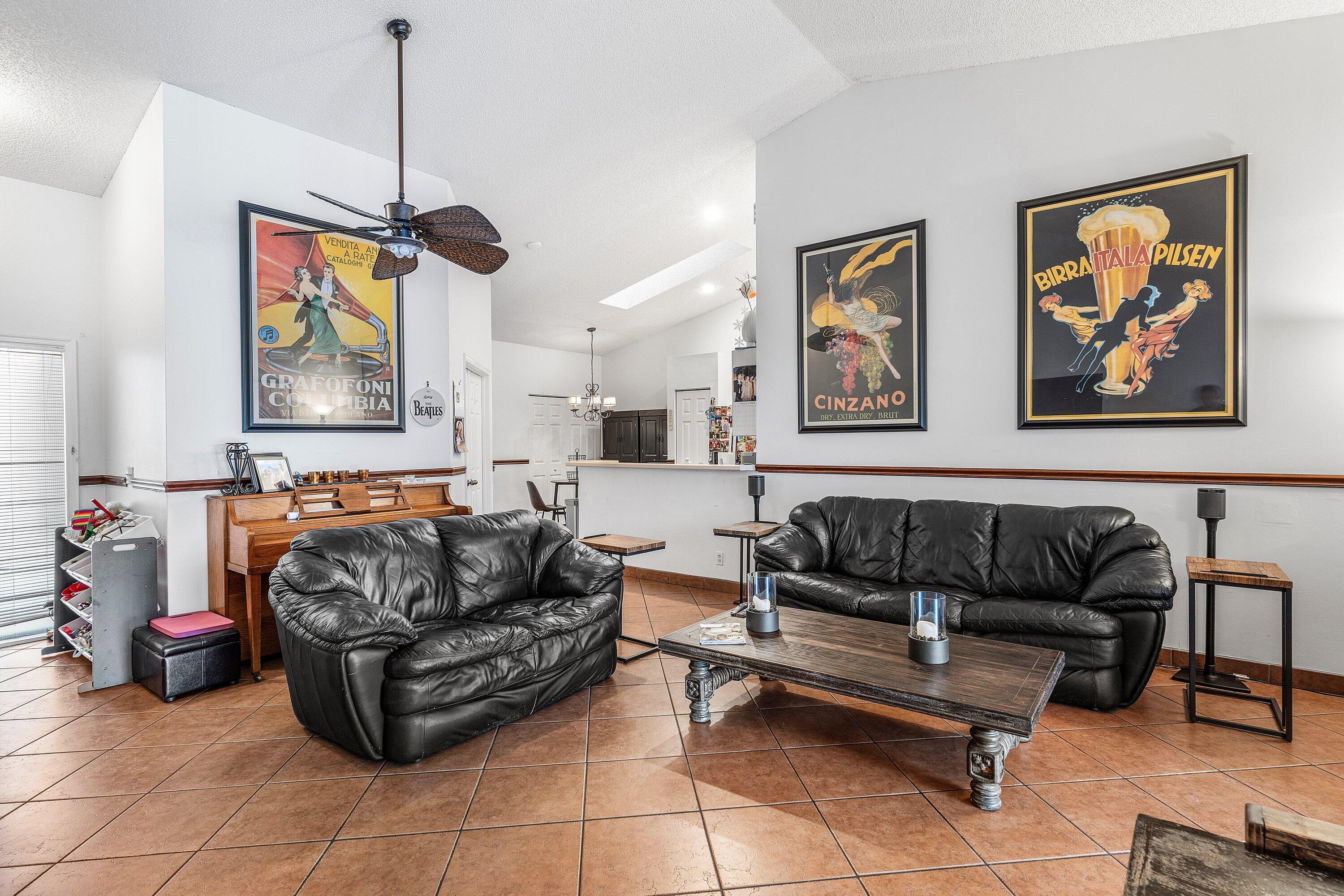 18470 Via Di Sorrento