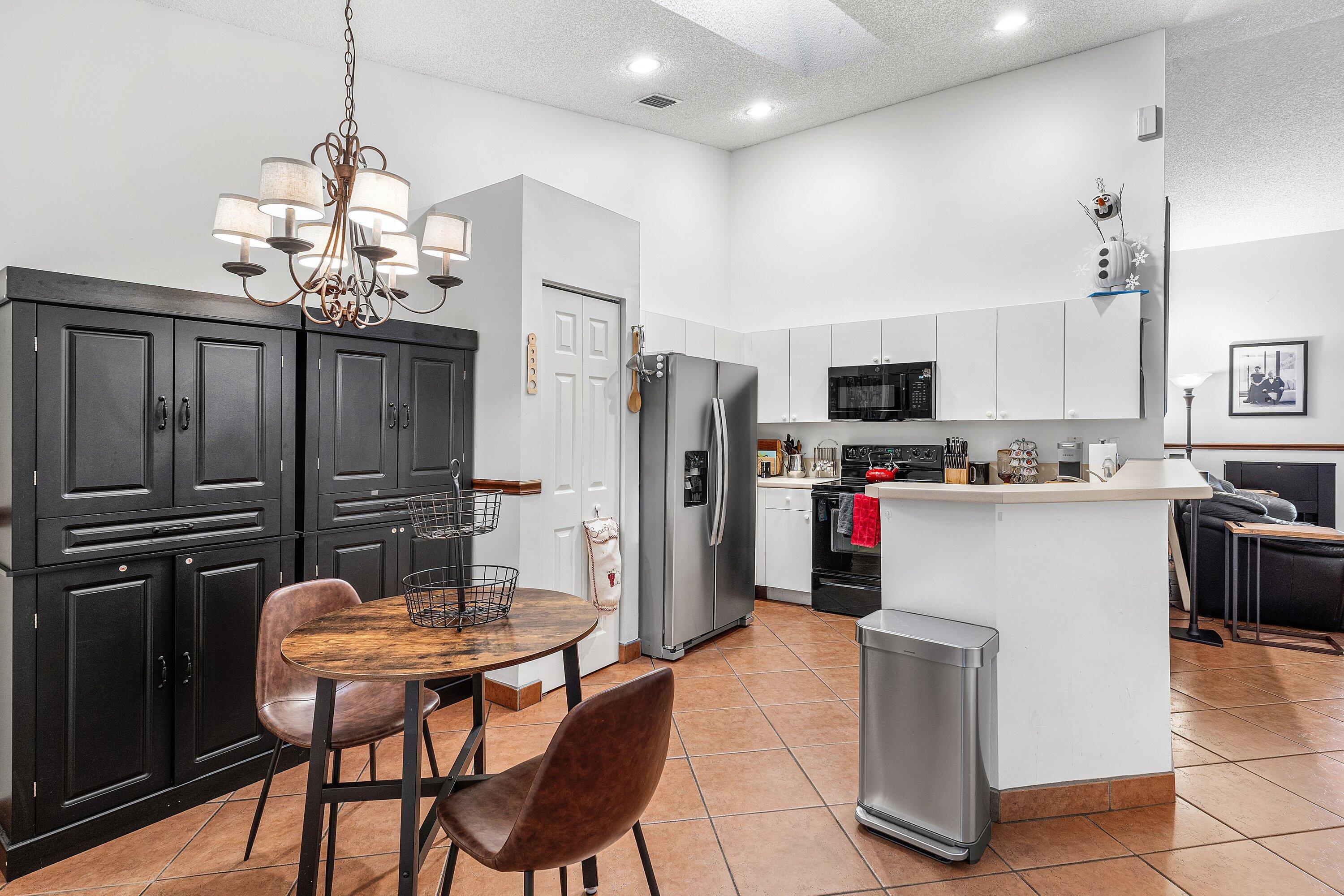 18470 Via Di Sorrento