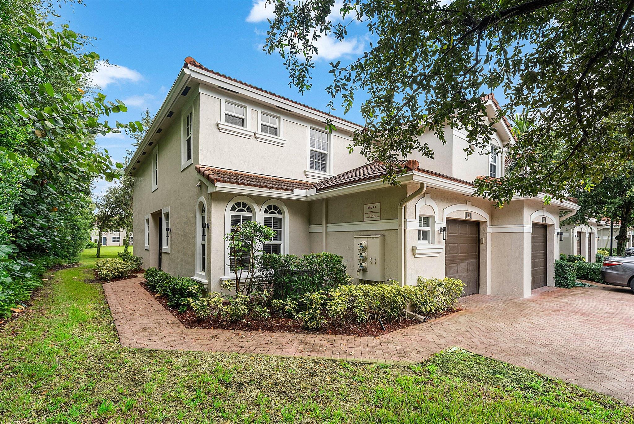 6320 Ginger Trail 101