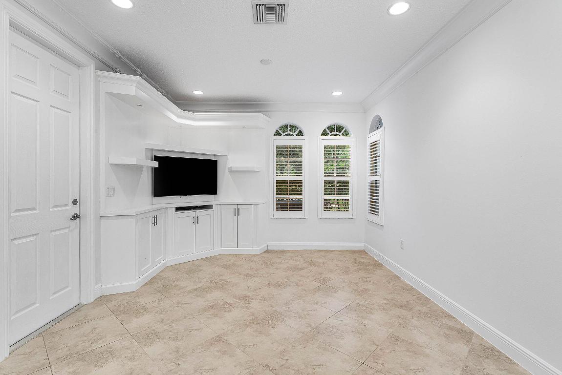 6320 Ginger Trail 101