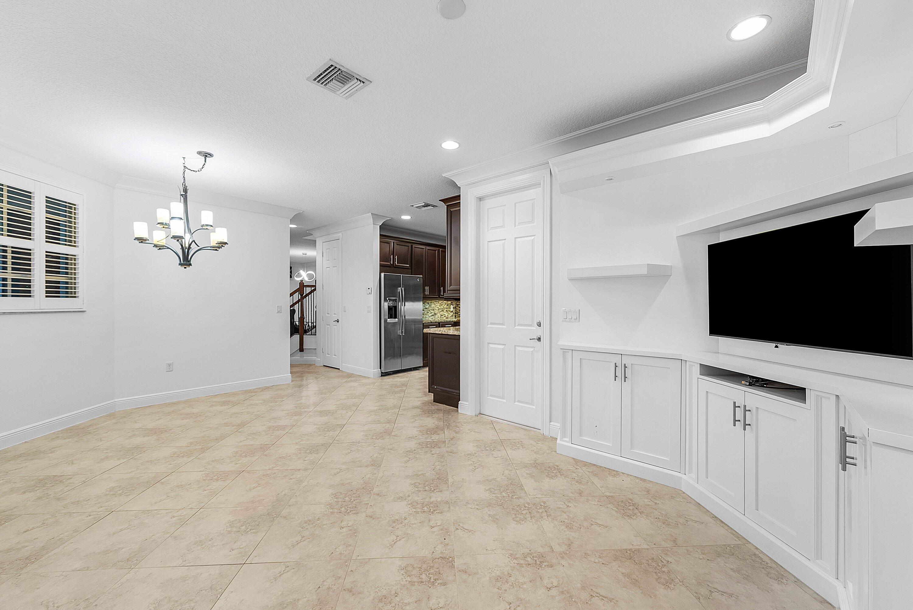 6320 Ginger Trail 101