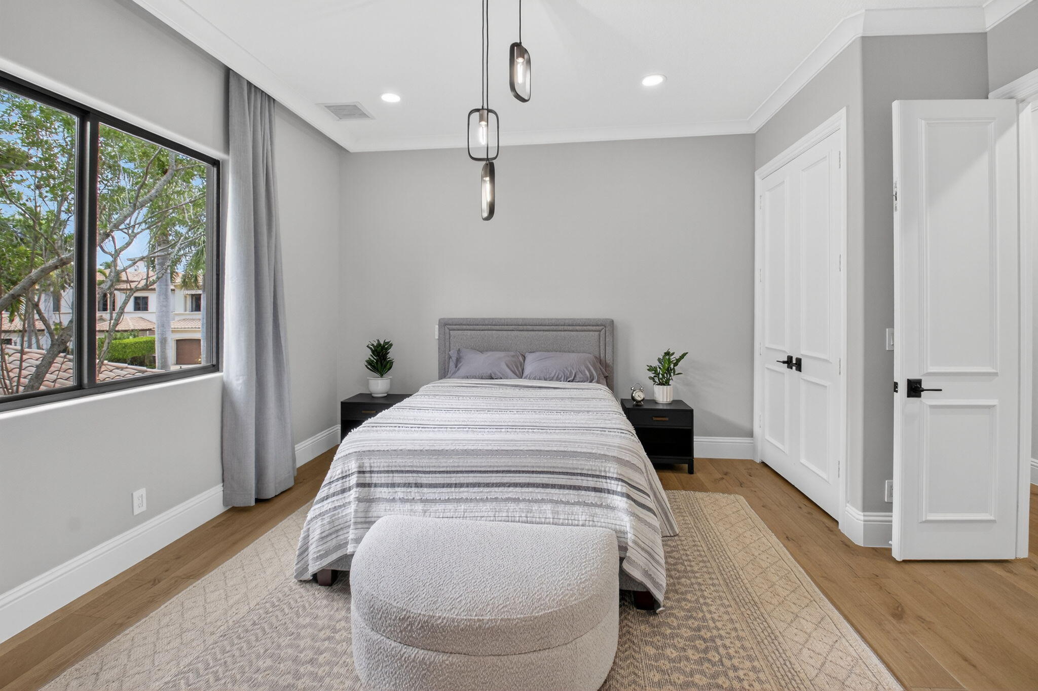 17865 Monte Vista Drive