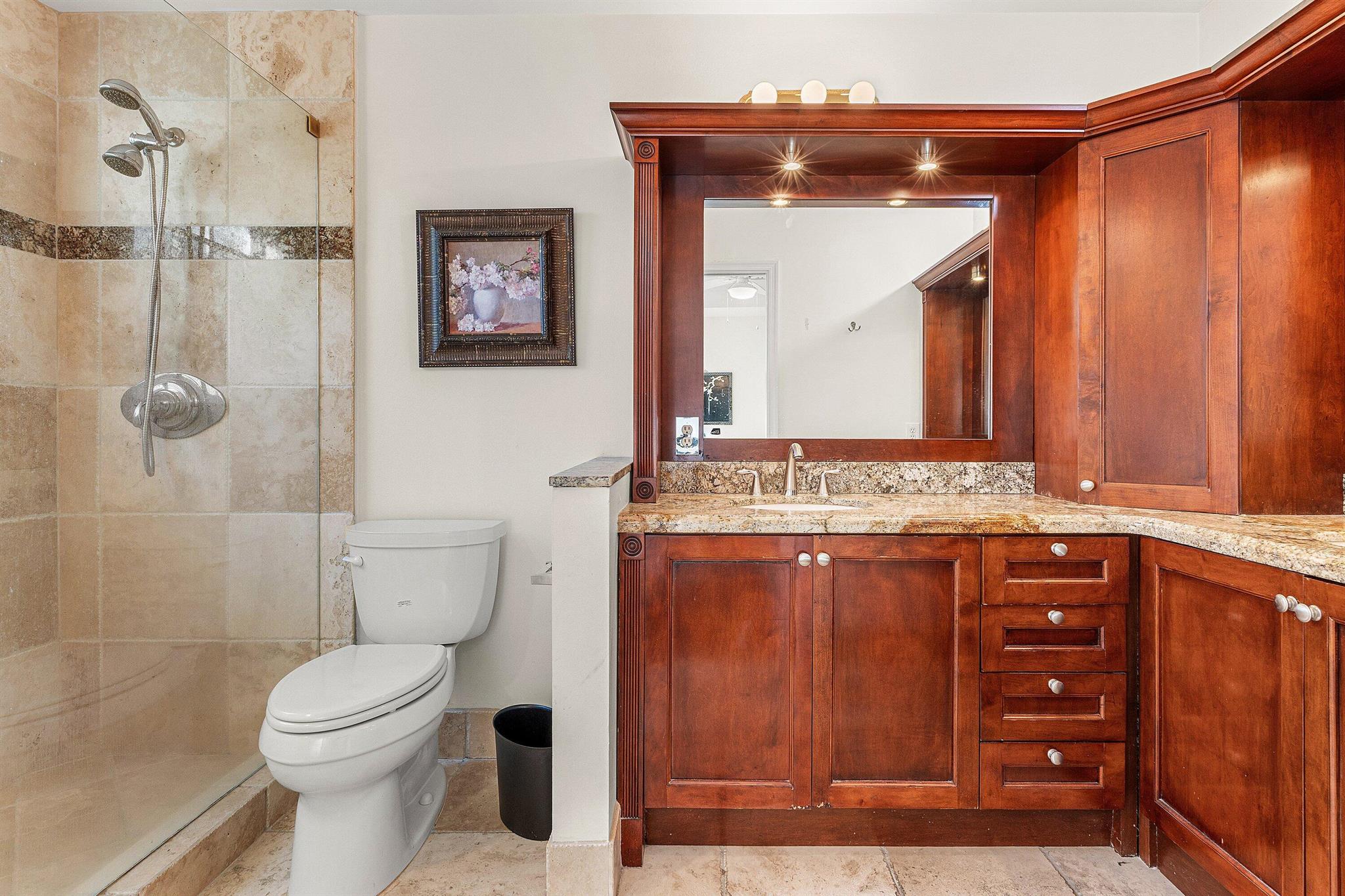 1998 NE 7th Street 101