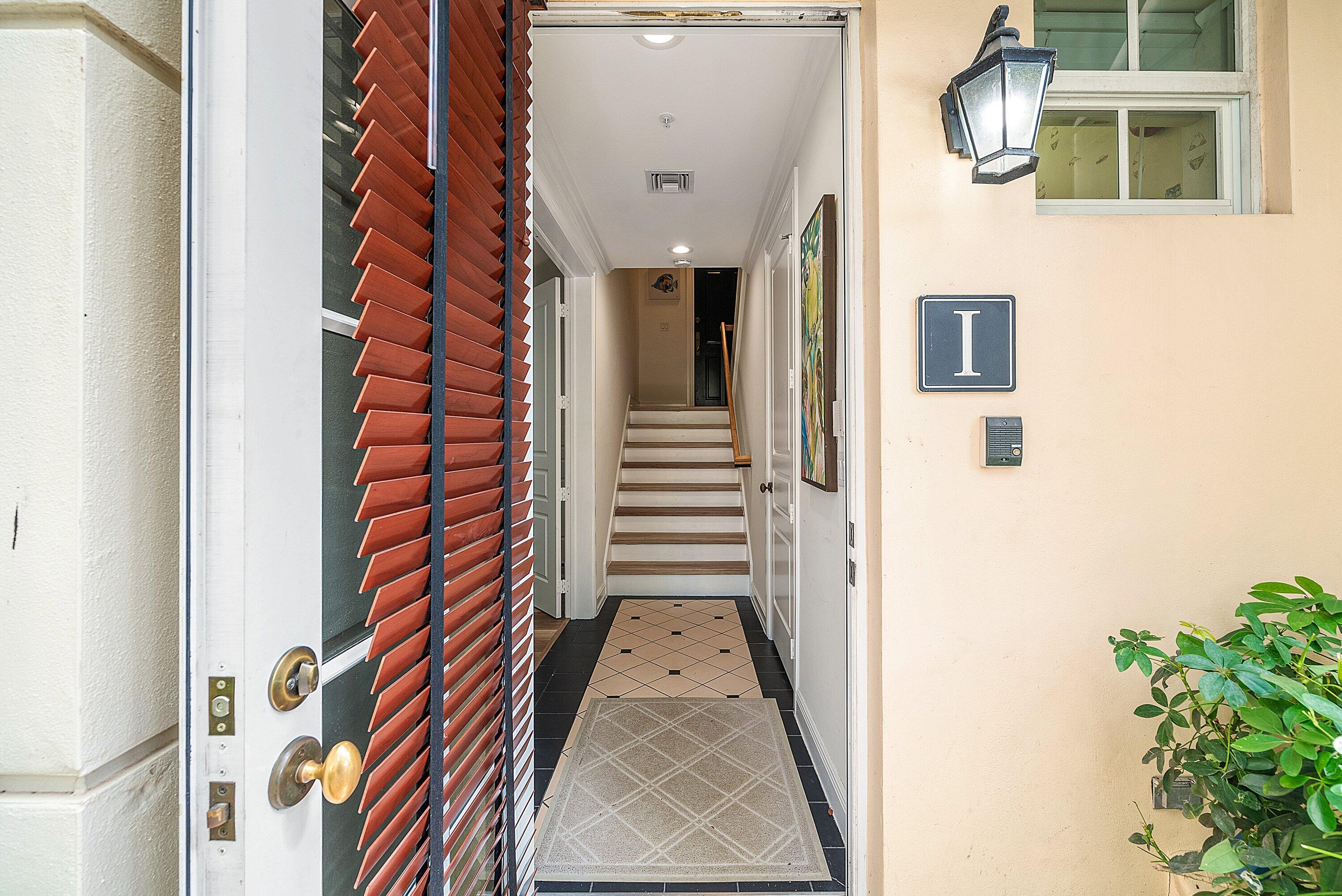 75 NE 5th Avenue I