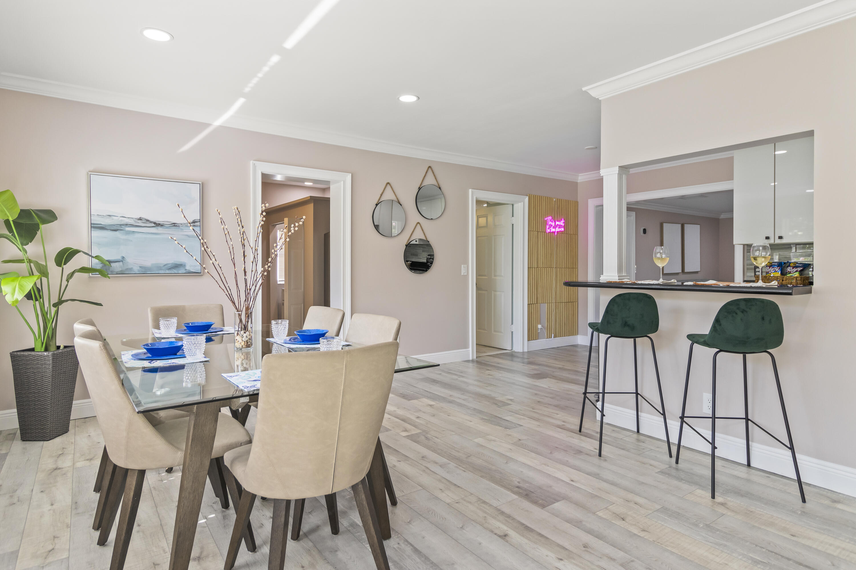 215 NE 17th Street
