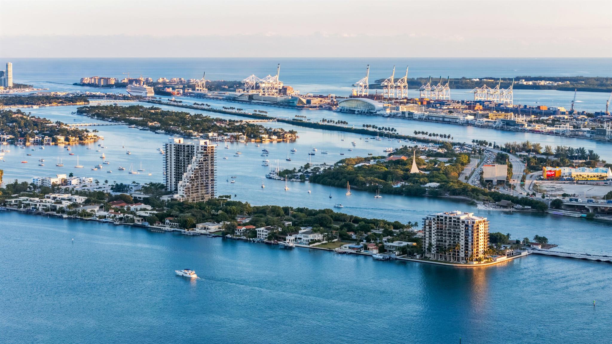 700 NE 24th Street Ph-6003