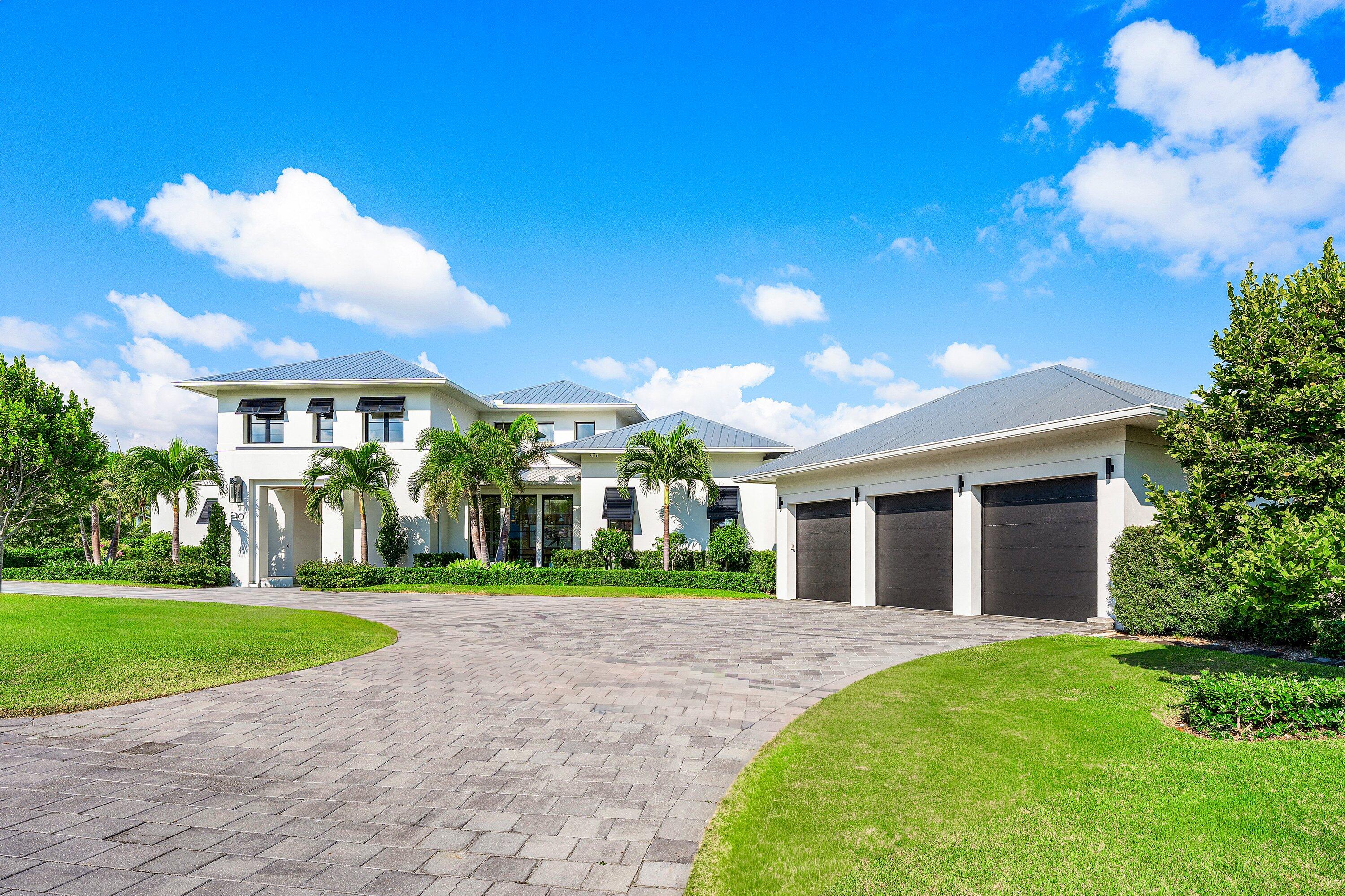 10 Harbour Drive S