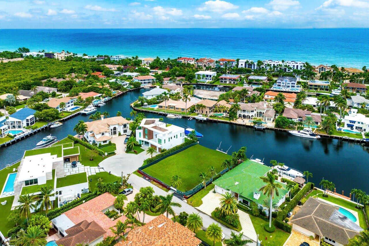 4211 Intracoastal Drive