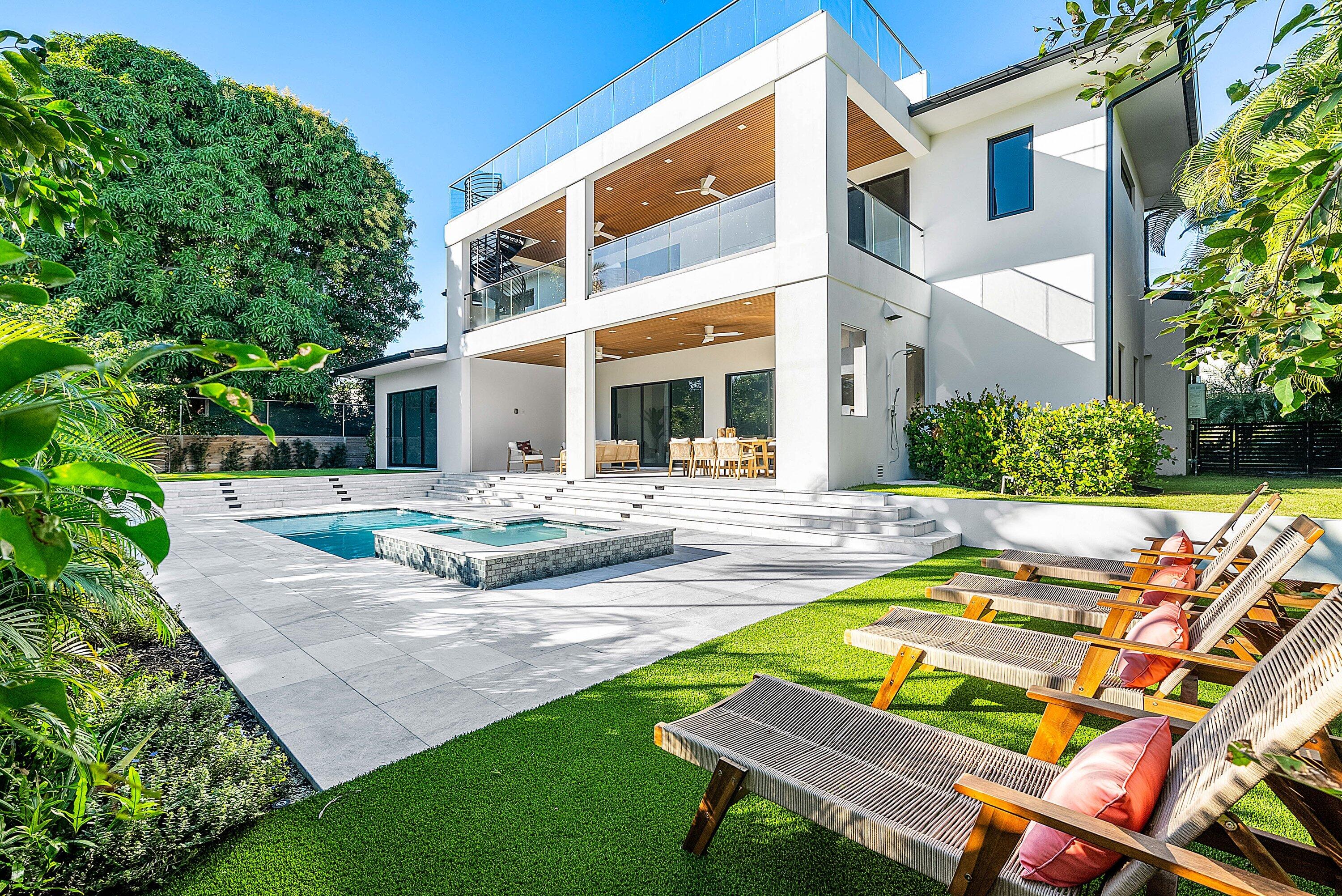 258 33rd Court, West Palm Beach