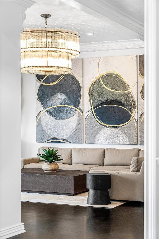 485 Spanish Trail, Boca Raton