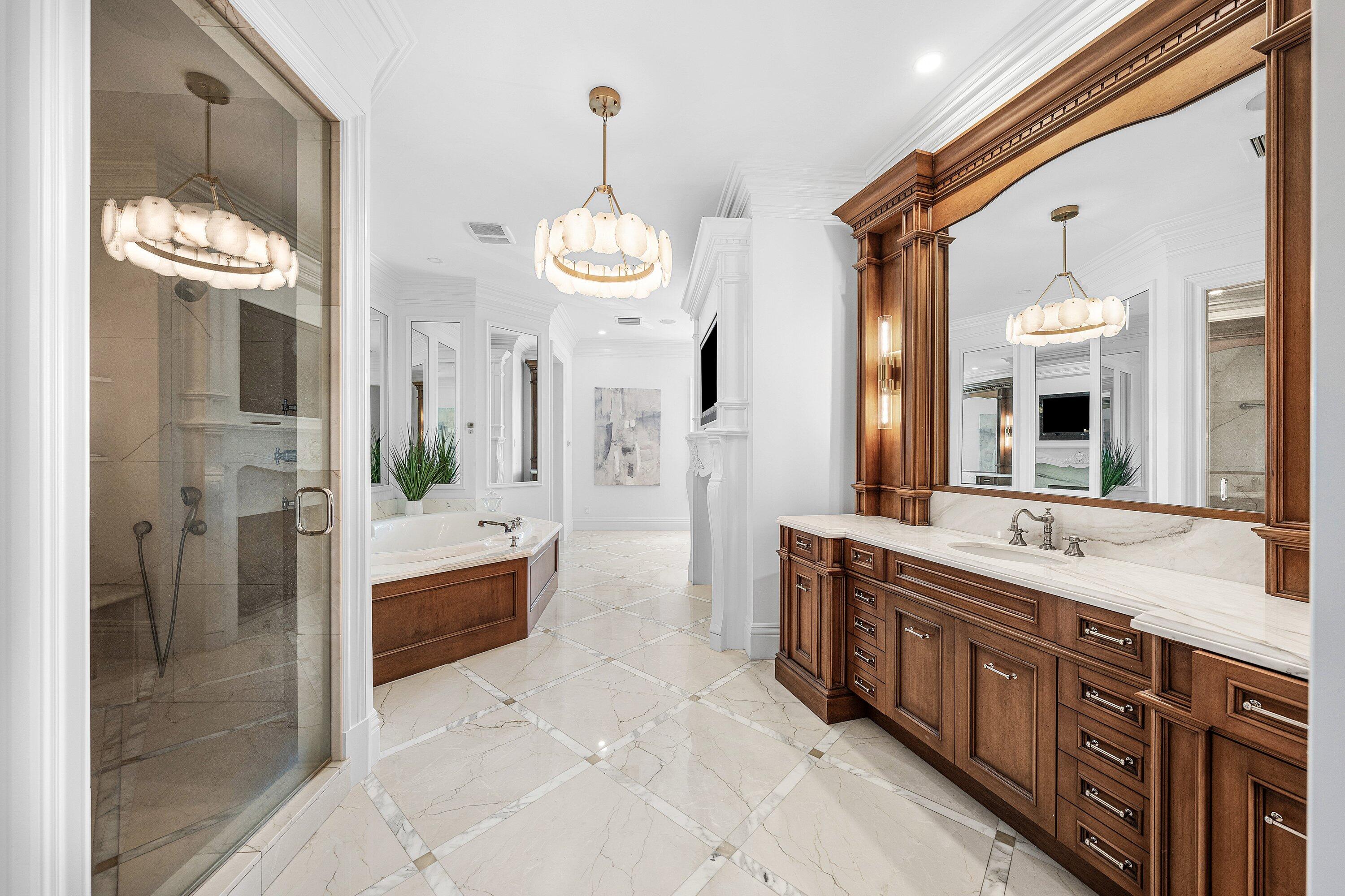 485 Spanish Trail, Boca Raton