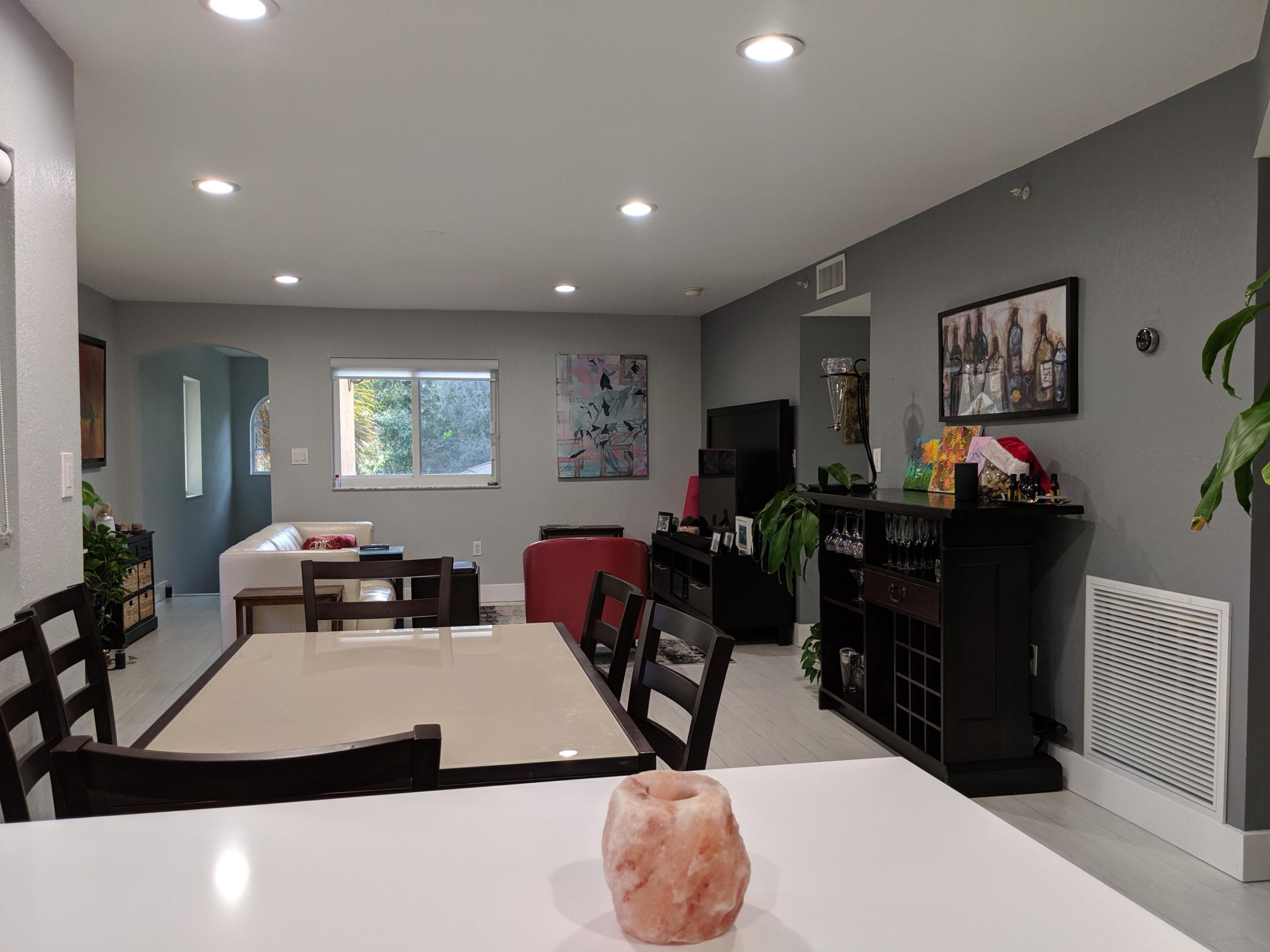 100 Scotia Drive 206