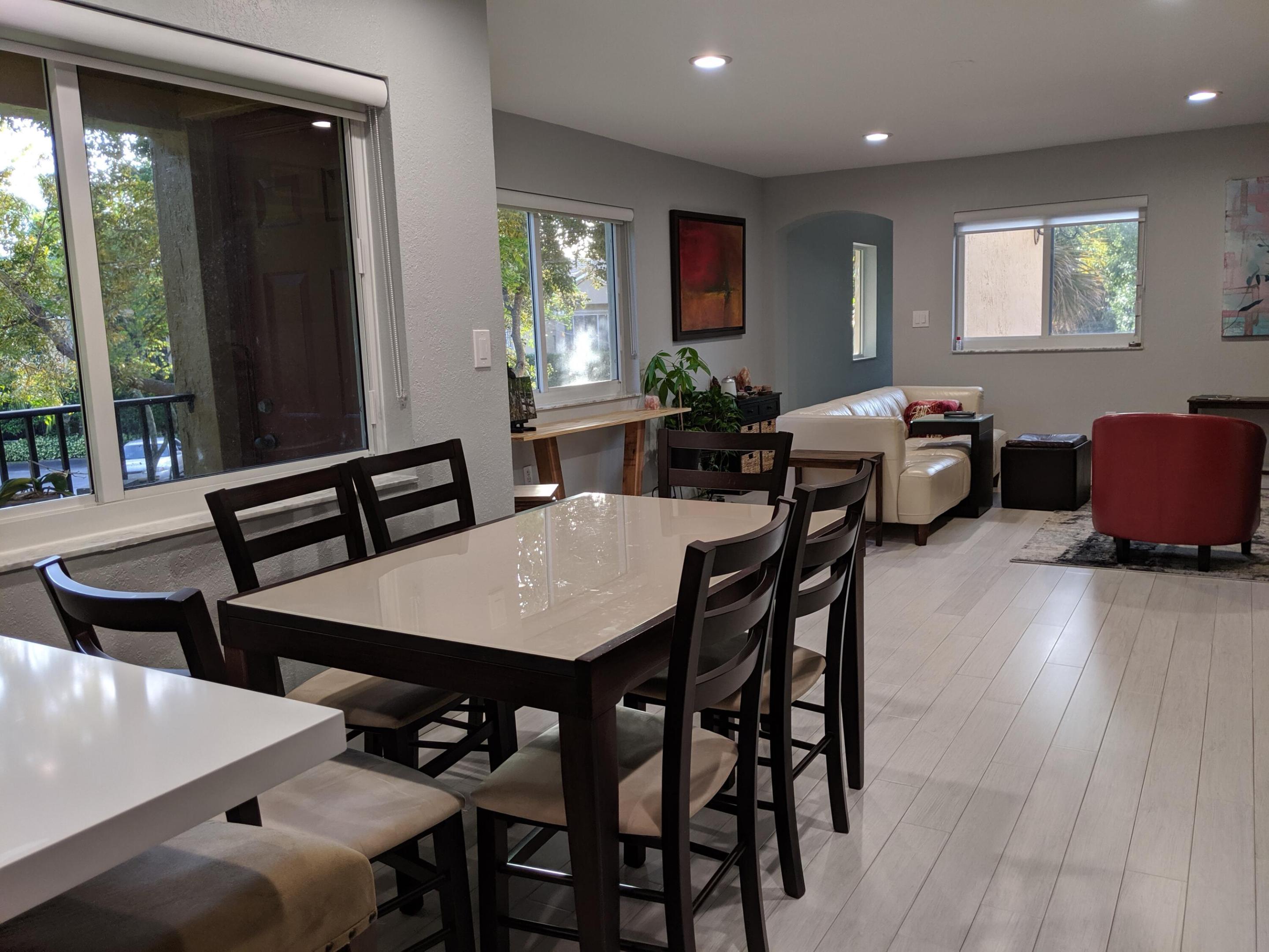 100 Scotia Drive 206