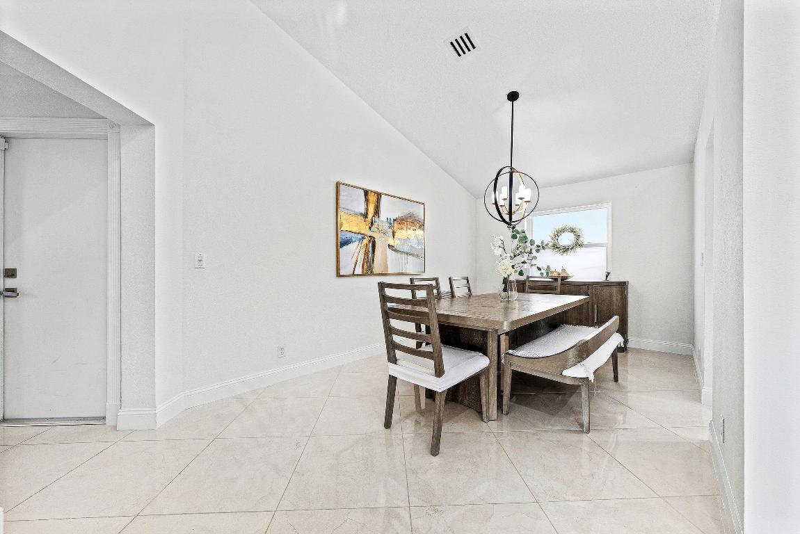 4052 Crescent Creek Place