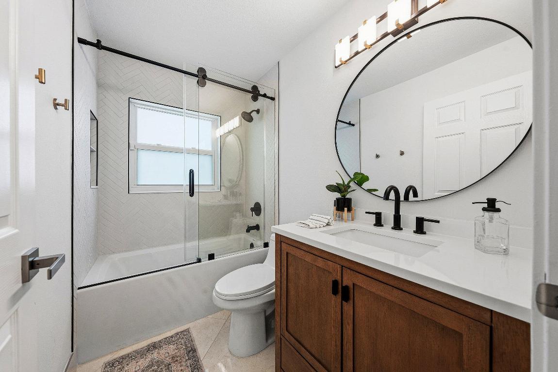 4052 Crescent Creek Place