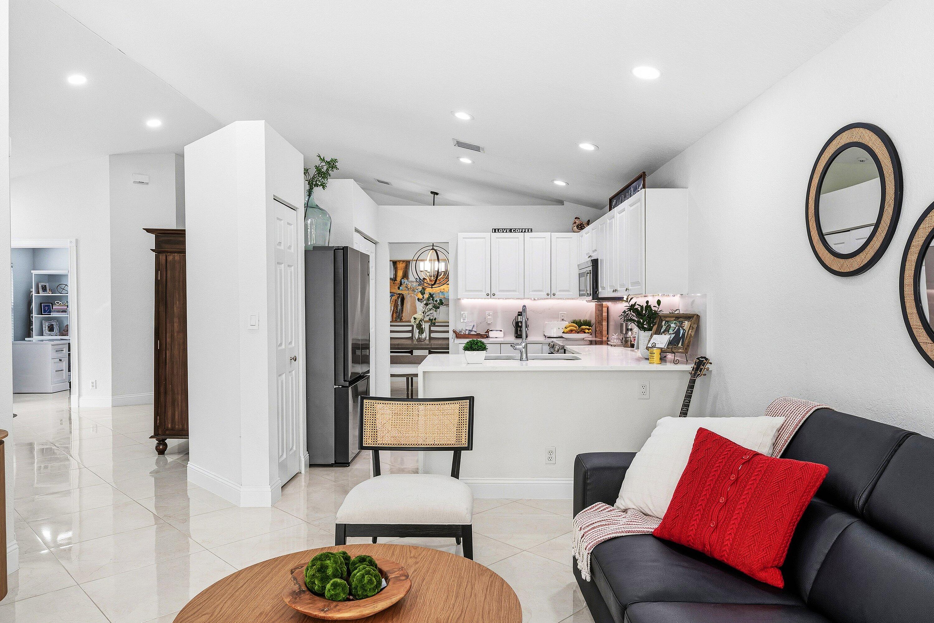 4052 Crescent Creek Place