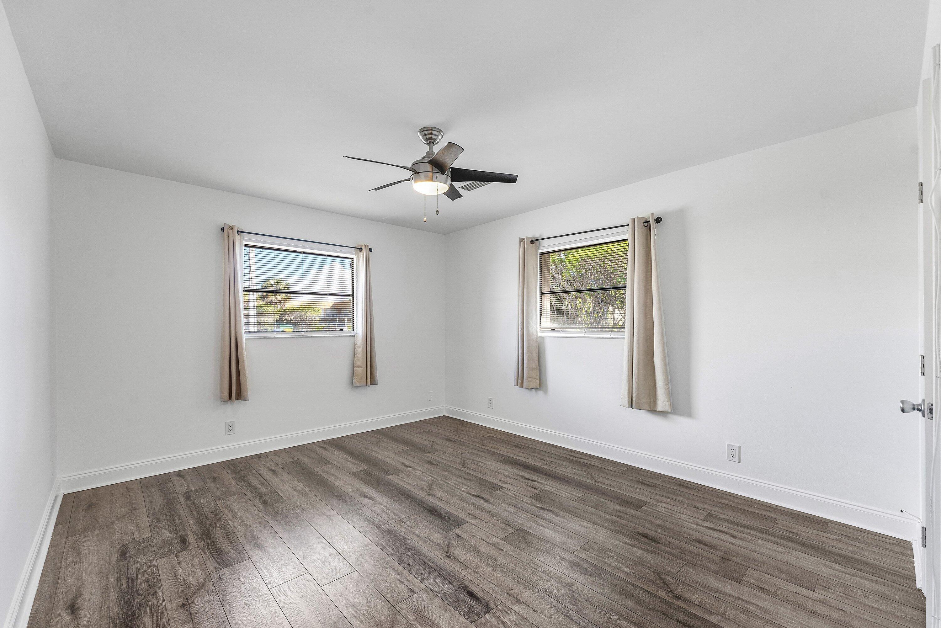 500 NE 48th Street