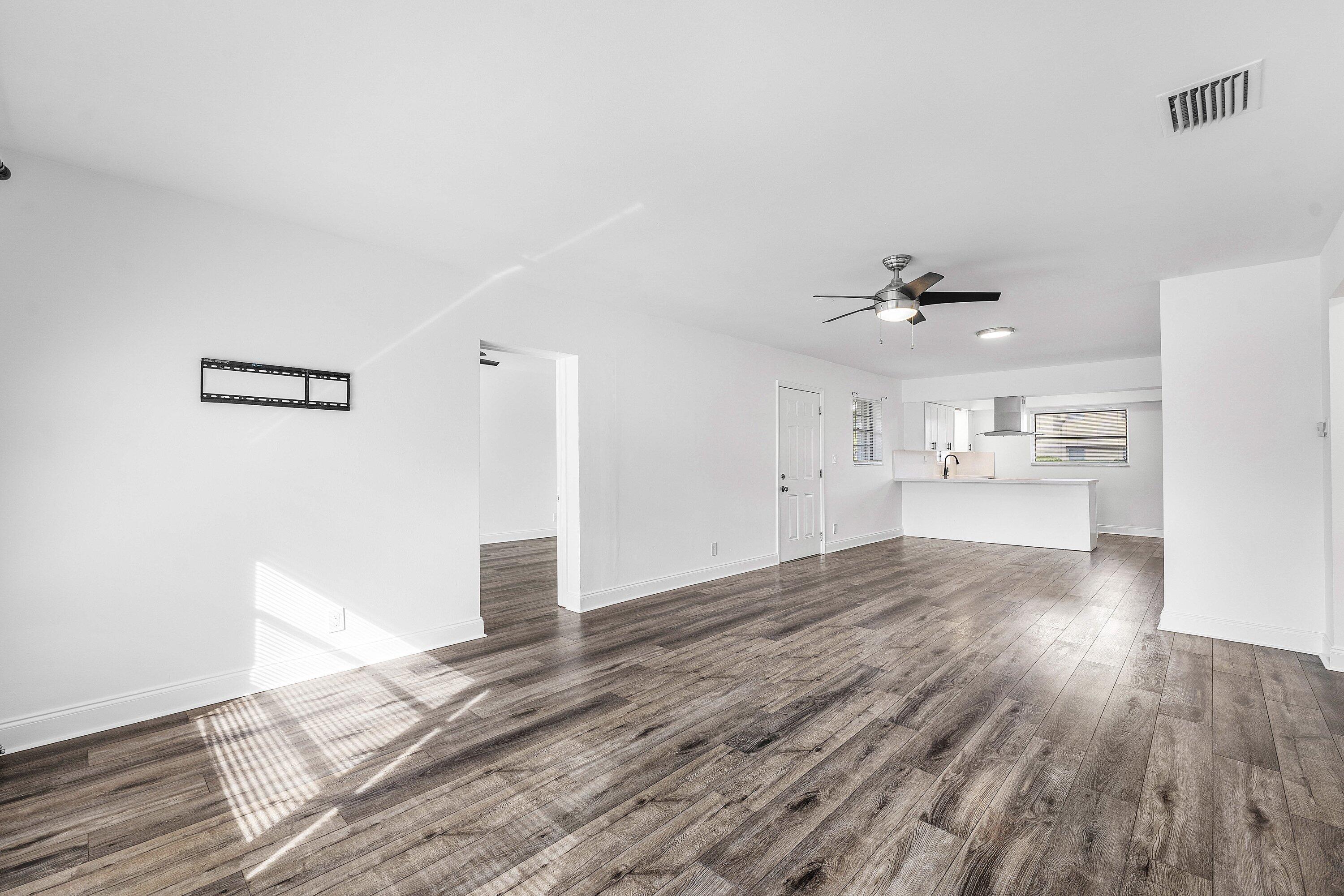500 NE 48th Street