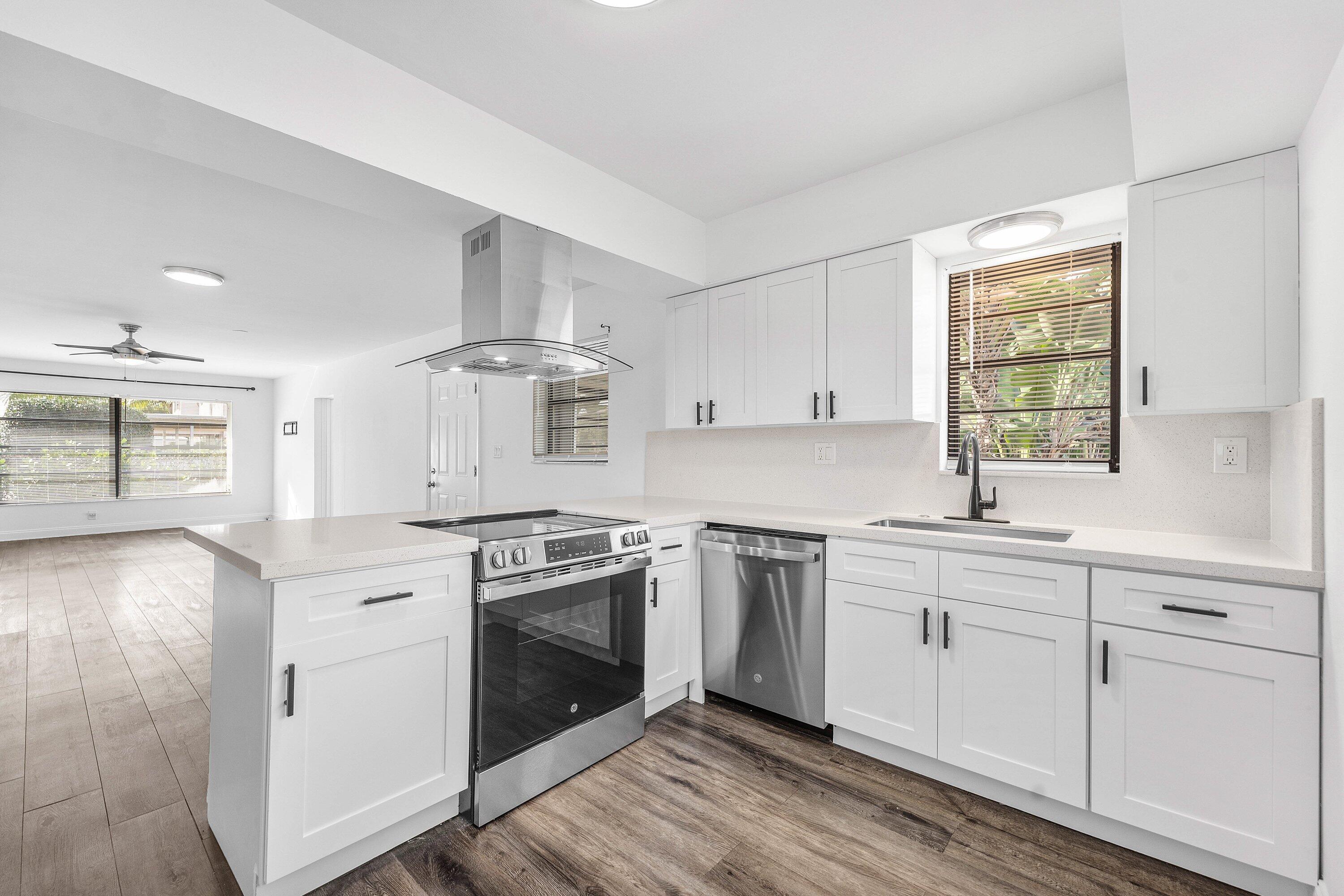 500 NE 48th Street